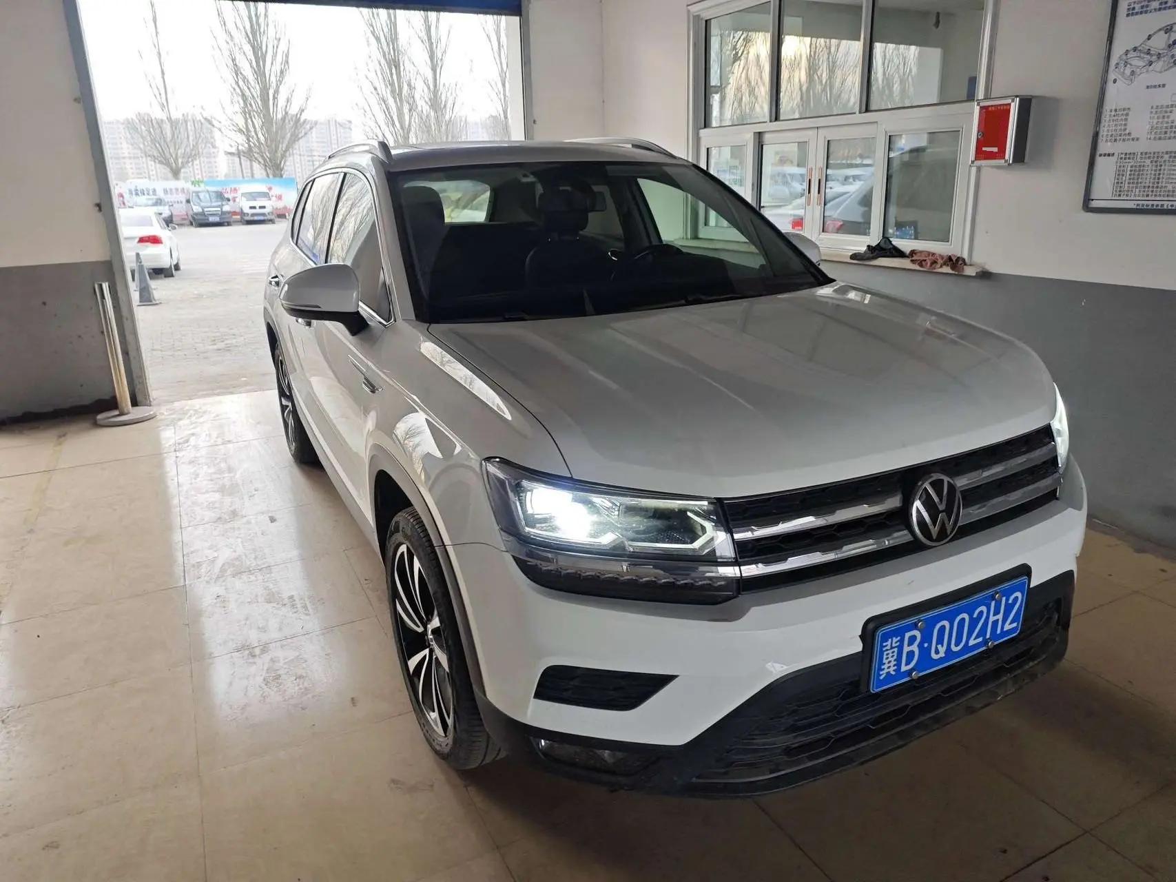 Tougu 2021 280TSI Front-Wheel Drive Luxury PLUS Edition 2