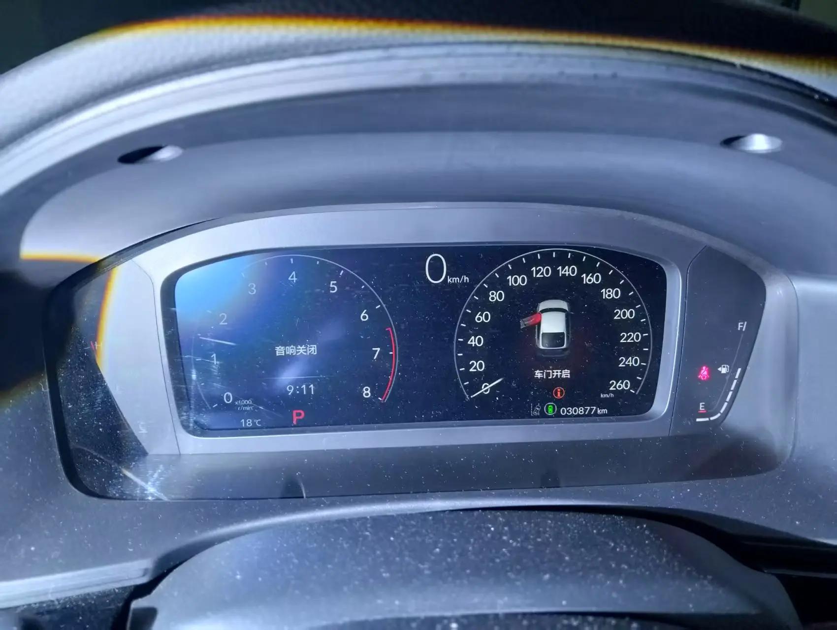 Civic 2023 HATCHBACK 240TURBO CVT Low Edition 6