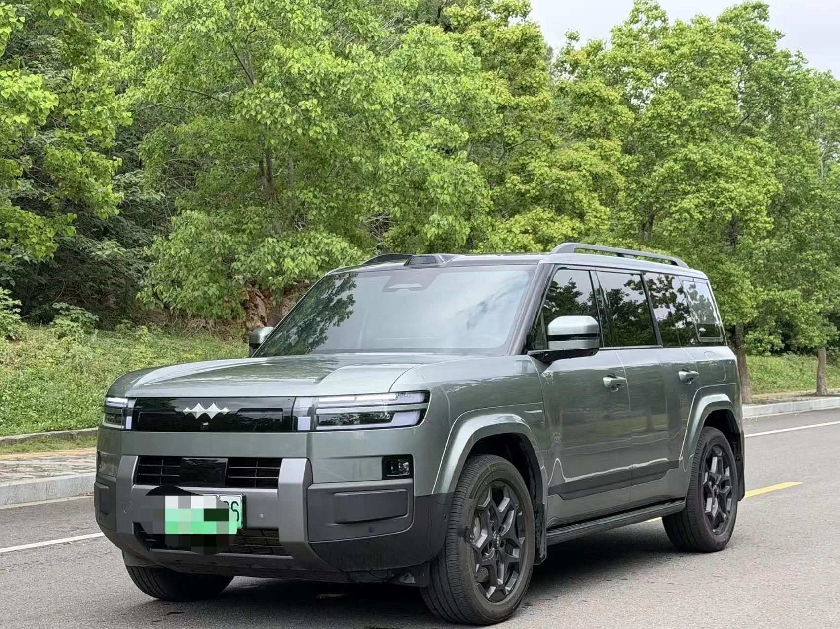 FangChengBao 2025 titanium 7 1.5T stepless 190KM four-wheel drive Ultra version of automatic gear