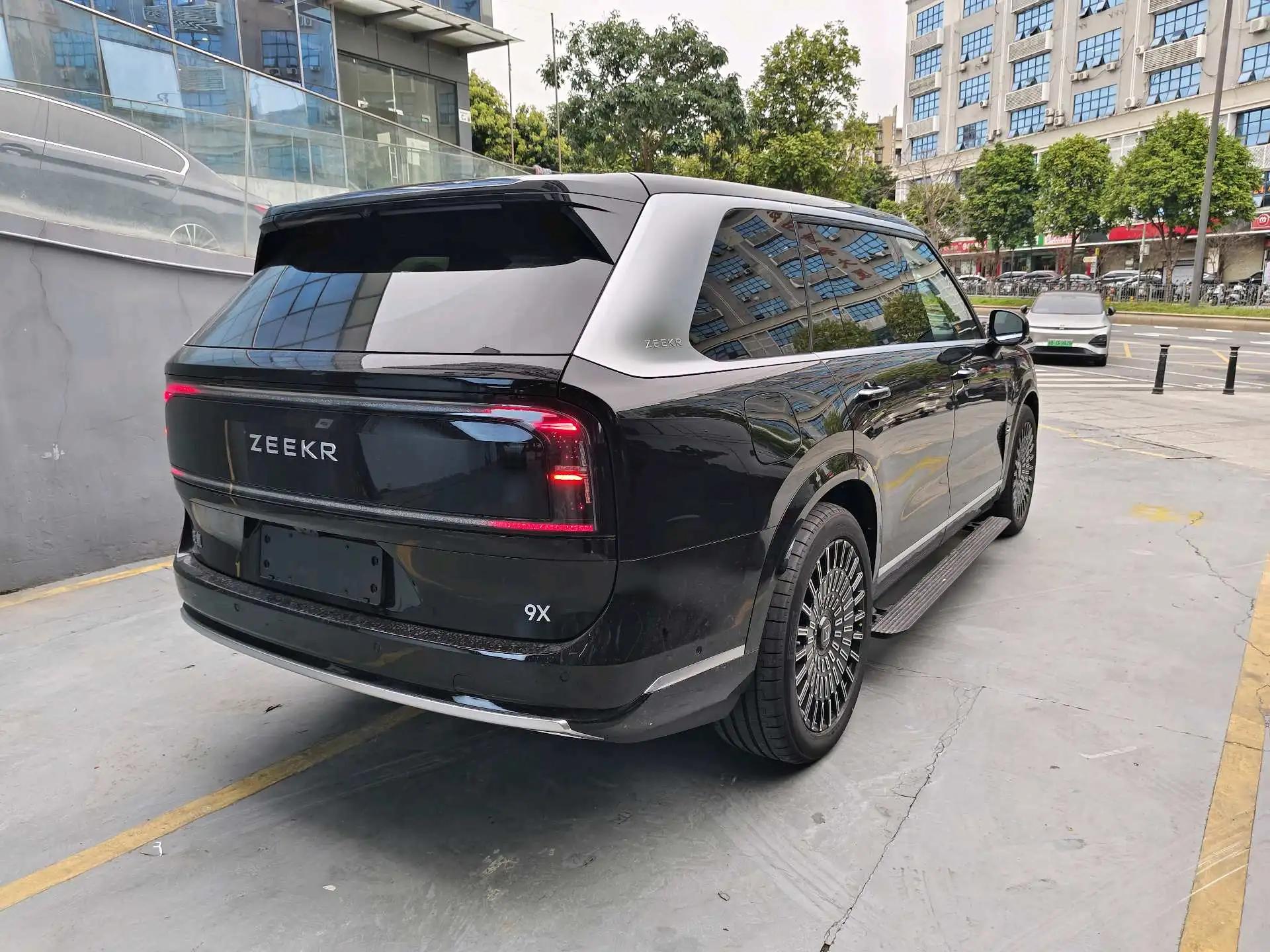 Zeekr 2025 Zeekr 9X 2.0T Ultra Edition 70kWh Automatic Gear 7