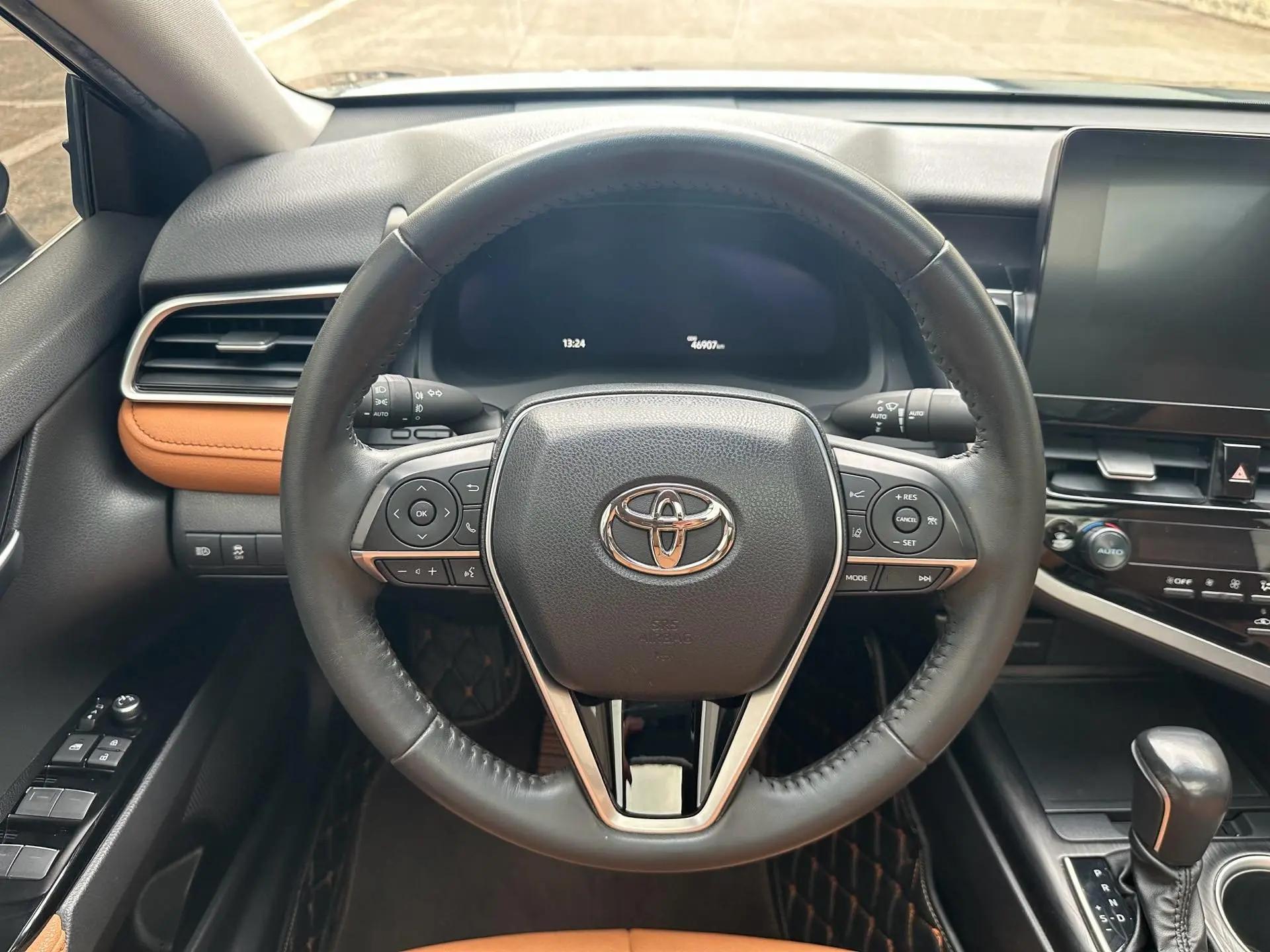 Toyota 2023 Camry 2.5G Deluxe Edition Automatic Gear 15