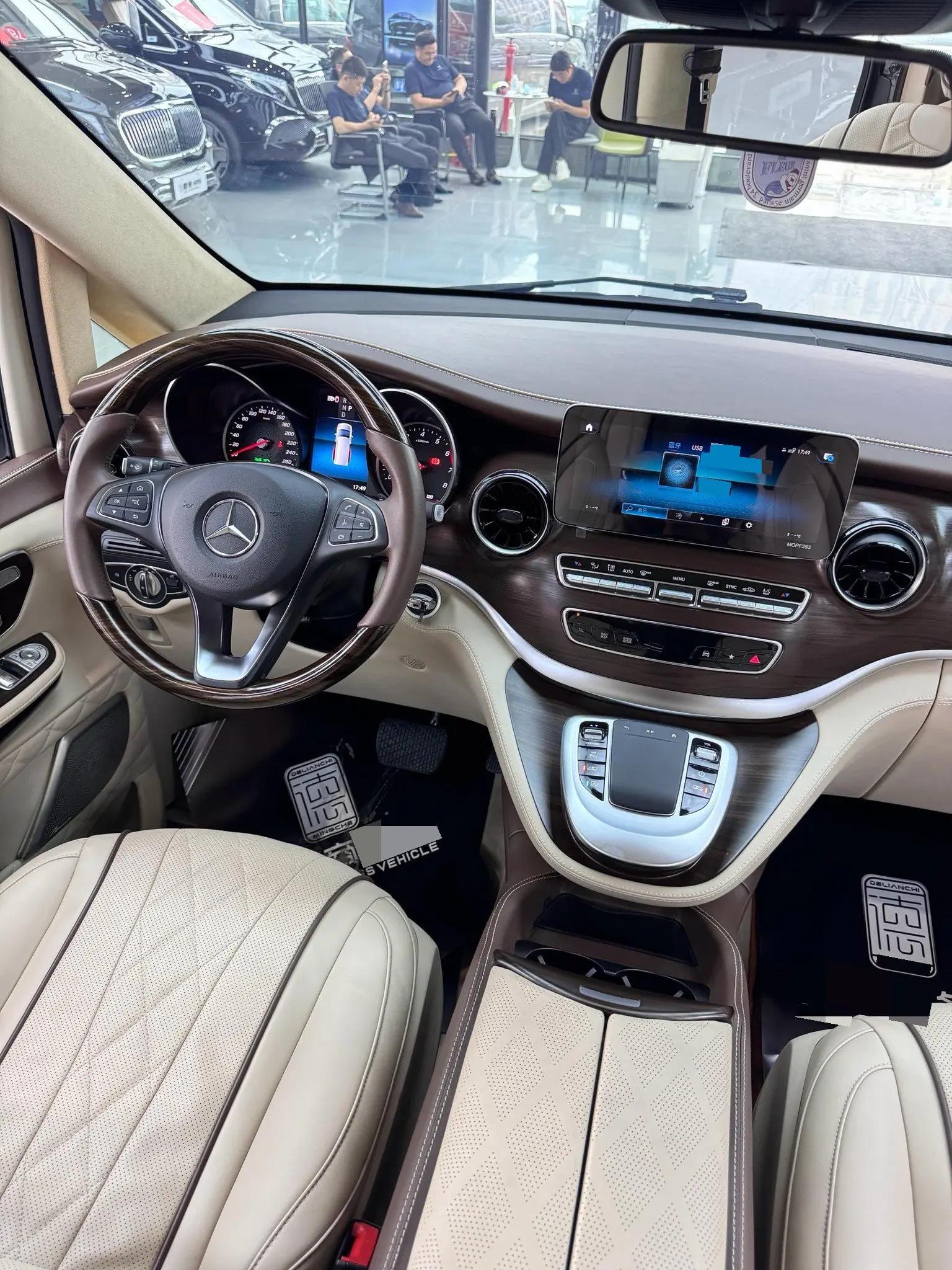 Mercedes Benz Class V 2020V 260 Pilot Edition 6