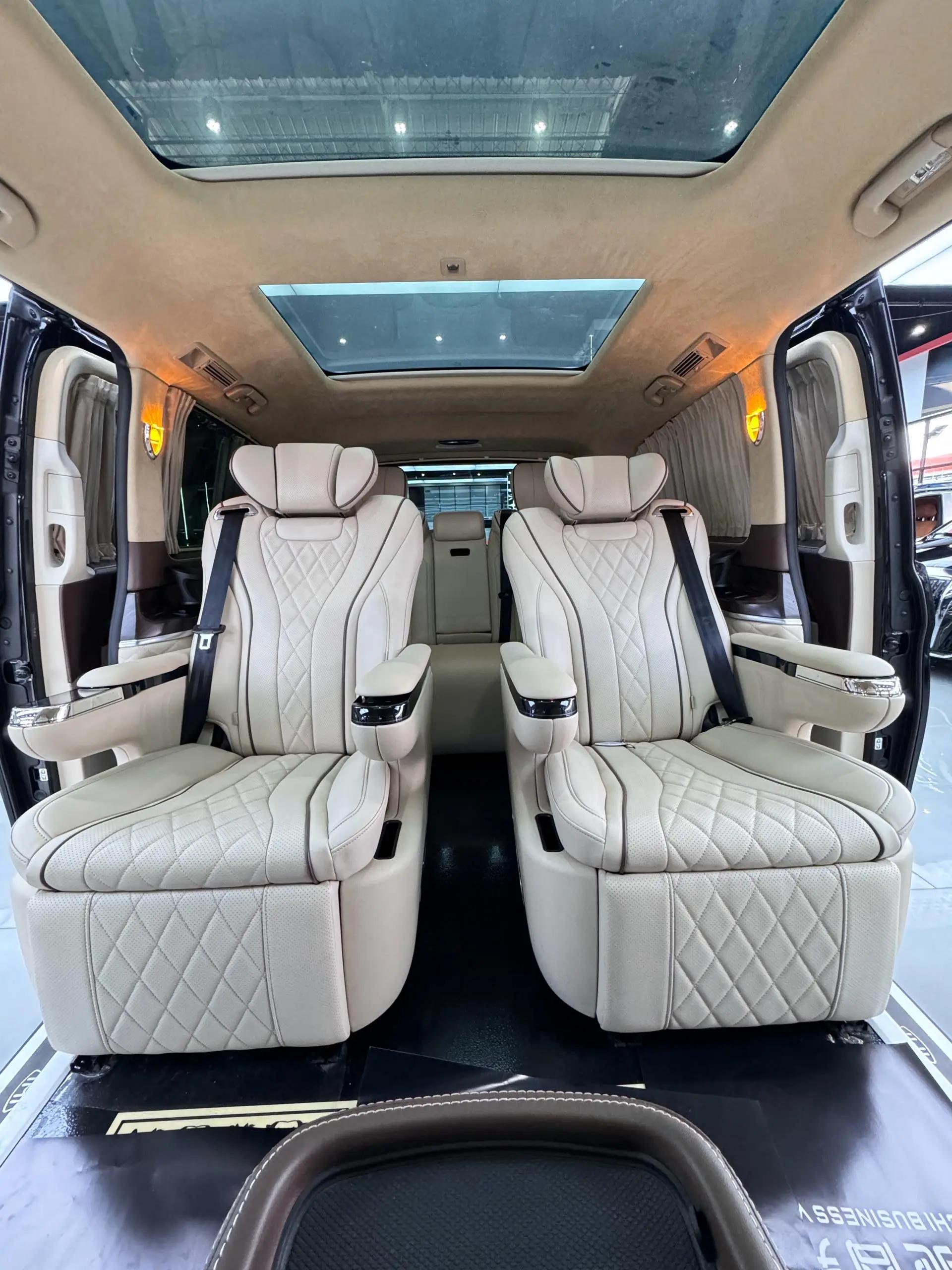 Mercedes Benz Class V 2020V 260 Pilot Edition 9