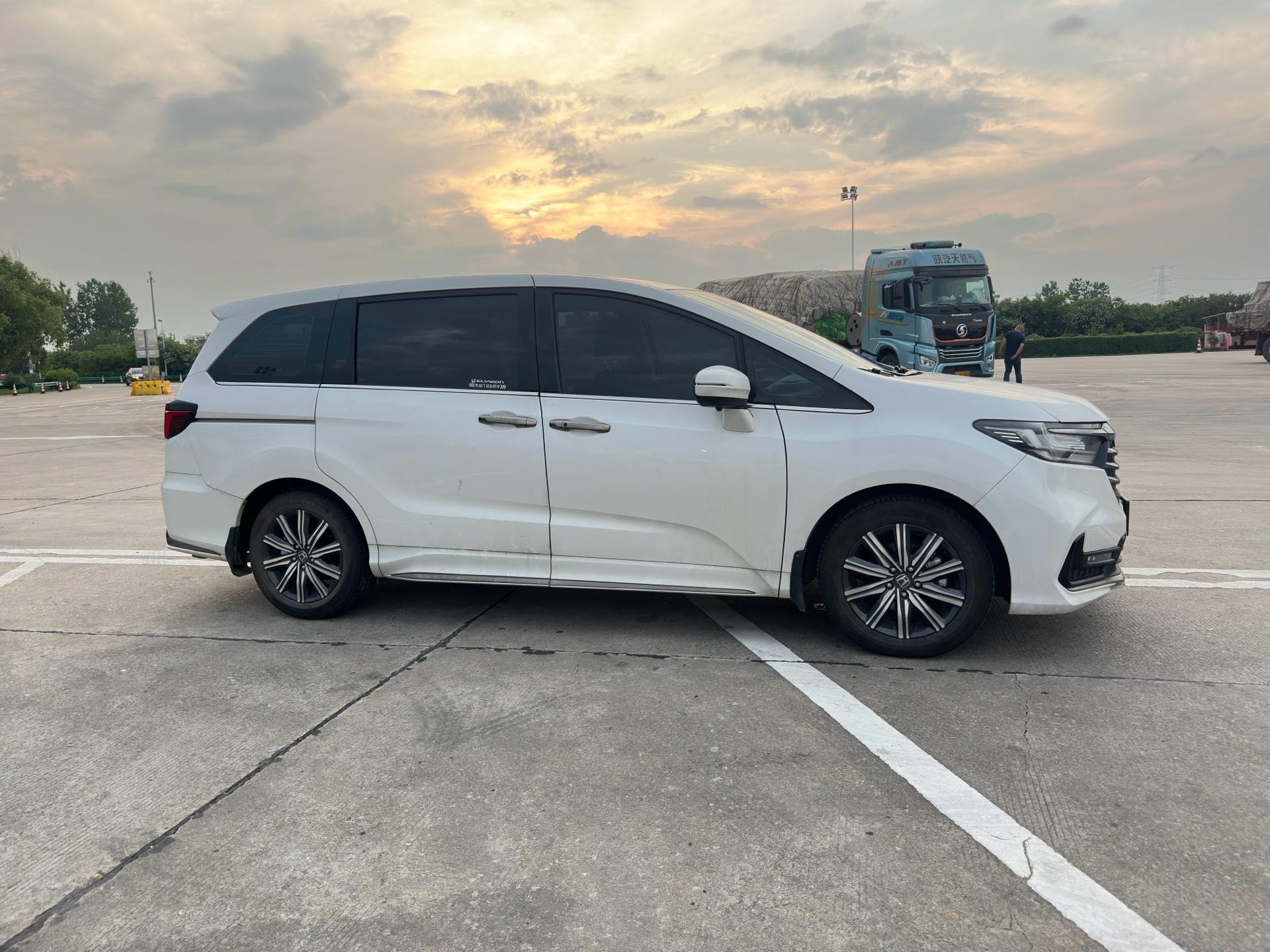 Honda 2026 Odyssey Hybrid 2.0 Stepless Sharp and Pleasant Edition Automatic Gear 4
