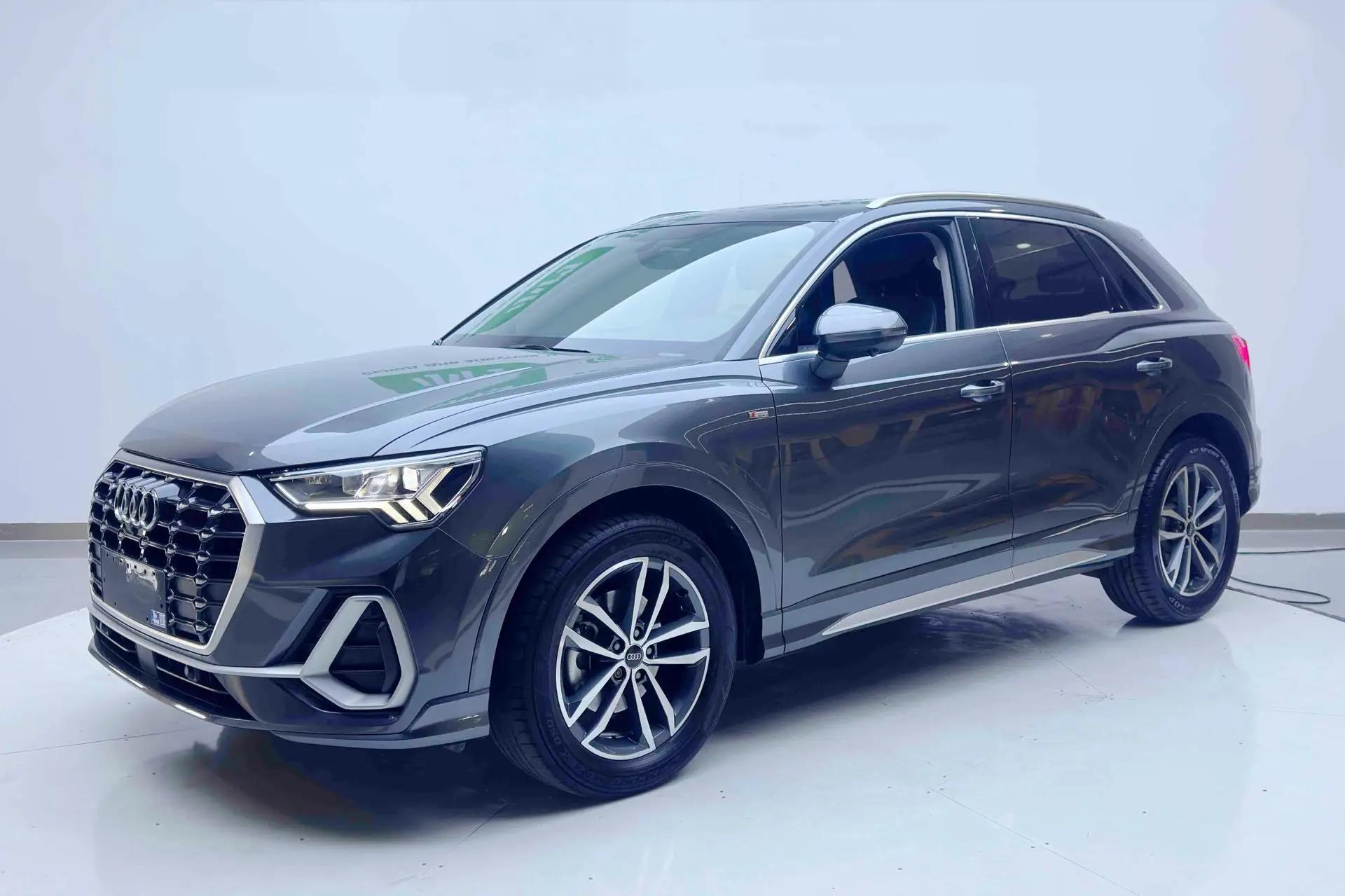 Audi Q3 2022 35 TFSI Fashion Elegant