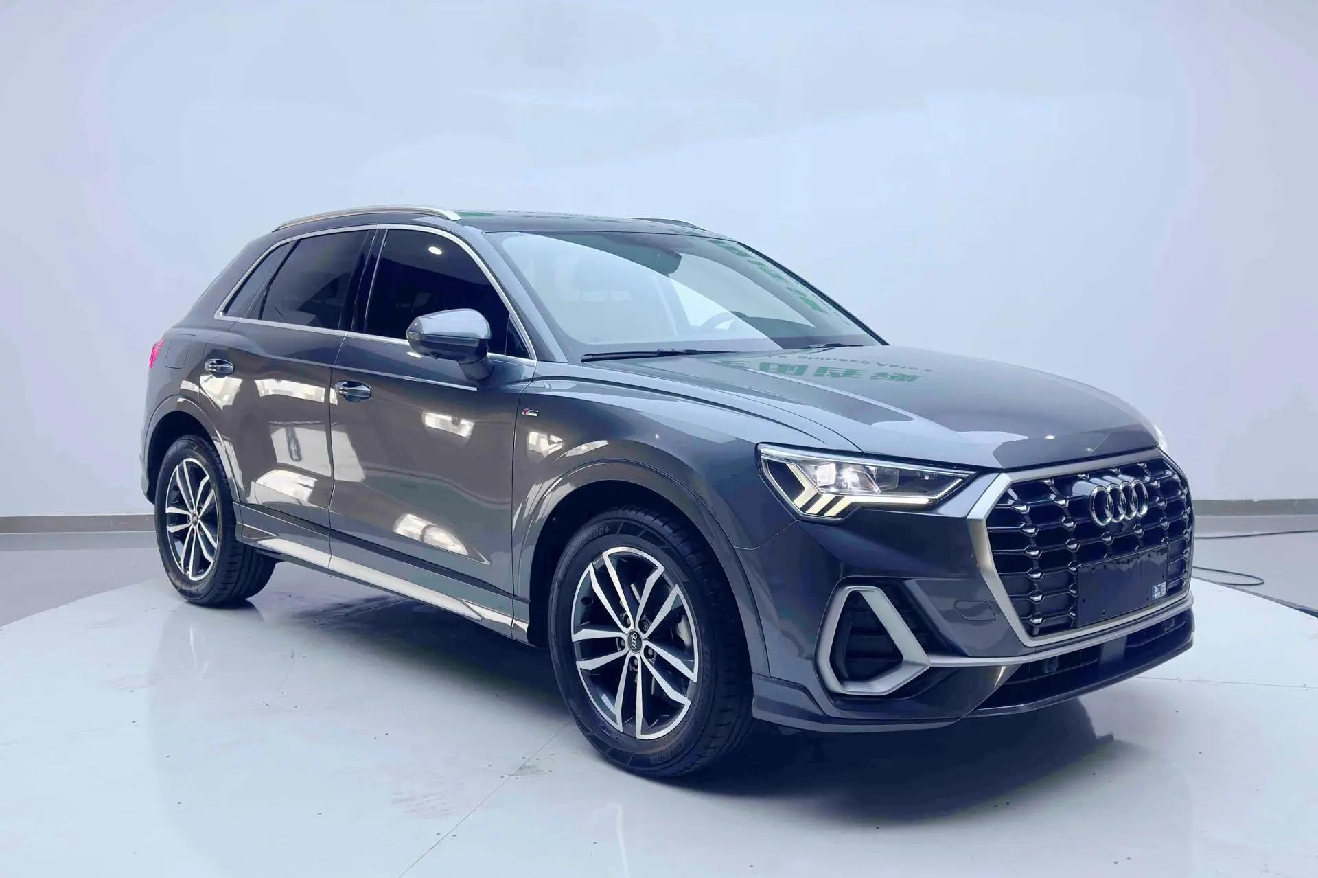 Audi Q3 2022 35 TFSI Fashion Elegant 3