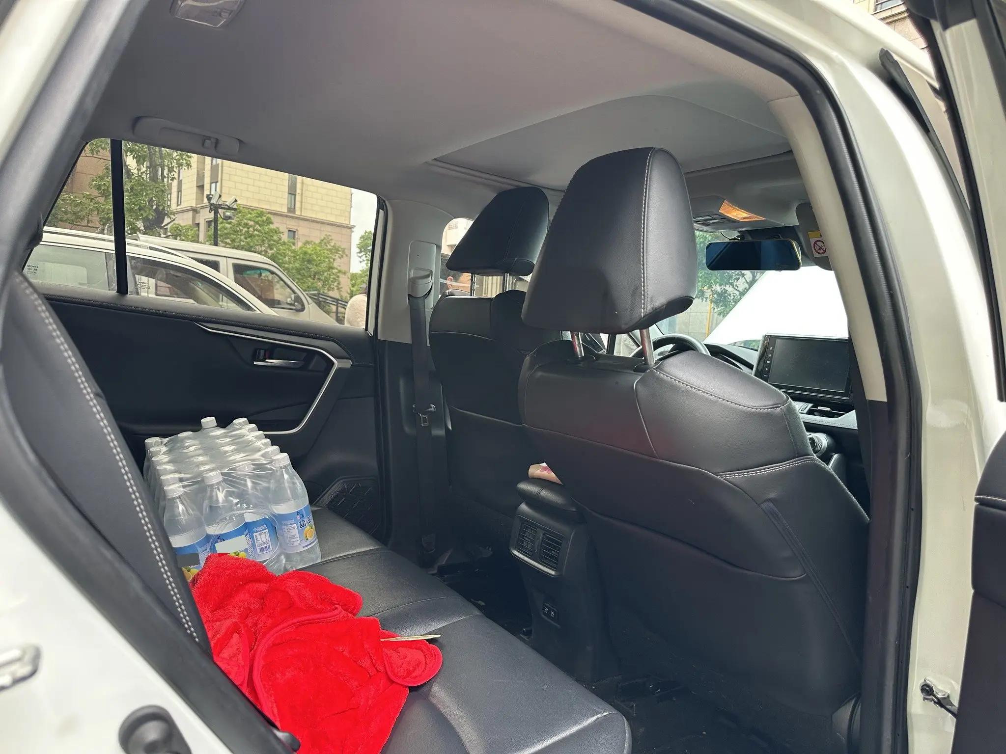 RAV4 Rongfeng 2021 2.0L CVT Two-Drive Fashion PLUS Edition 7