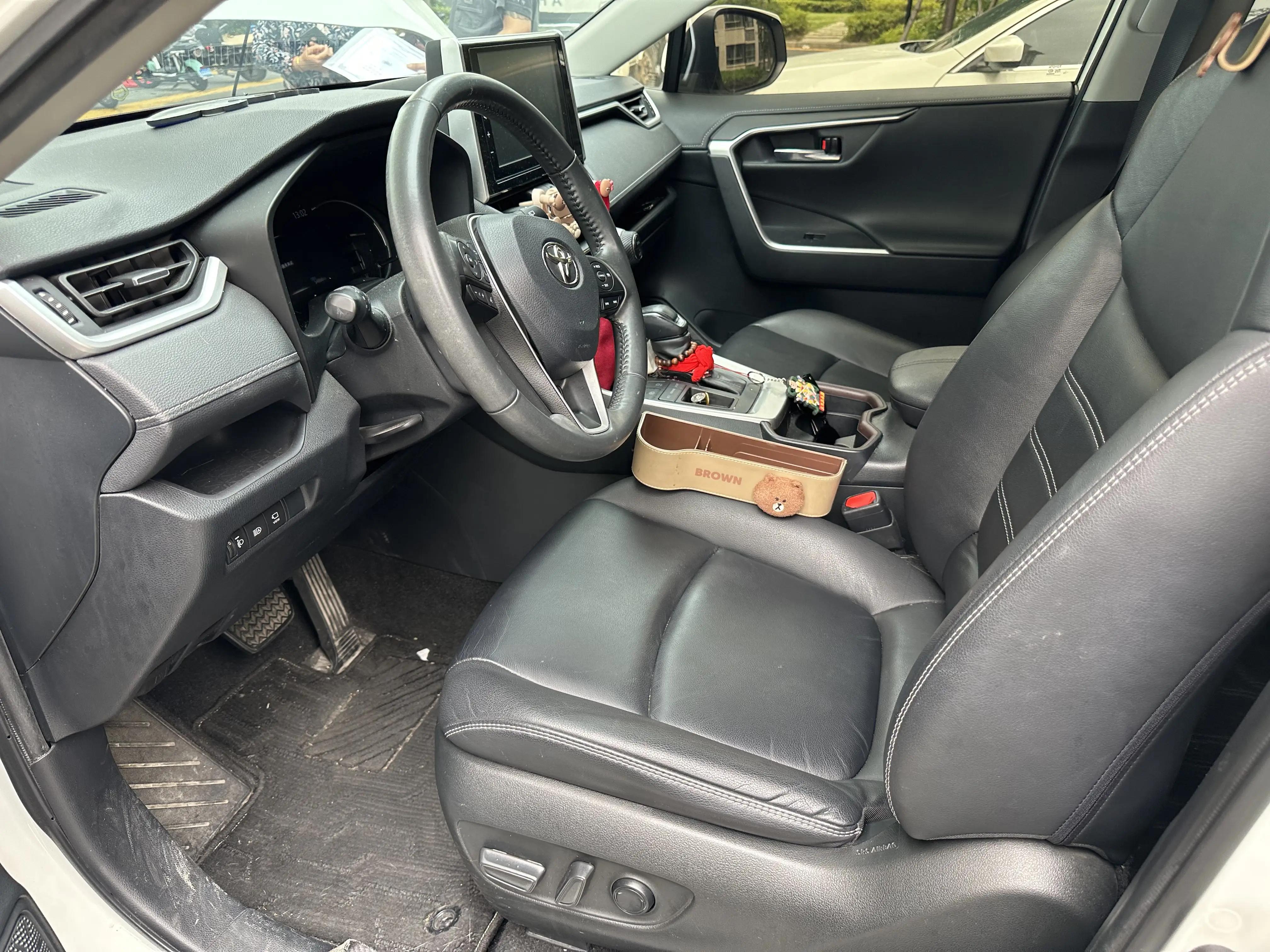 RAV4 Rongfeng 2021 2.0L CVT Two-Drive Fashion PLUS Edition 8