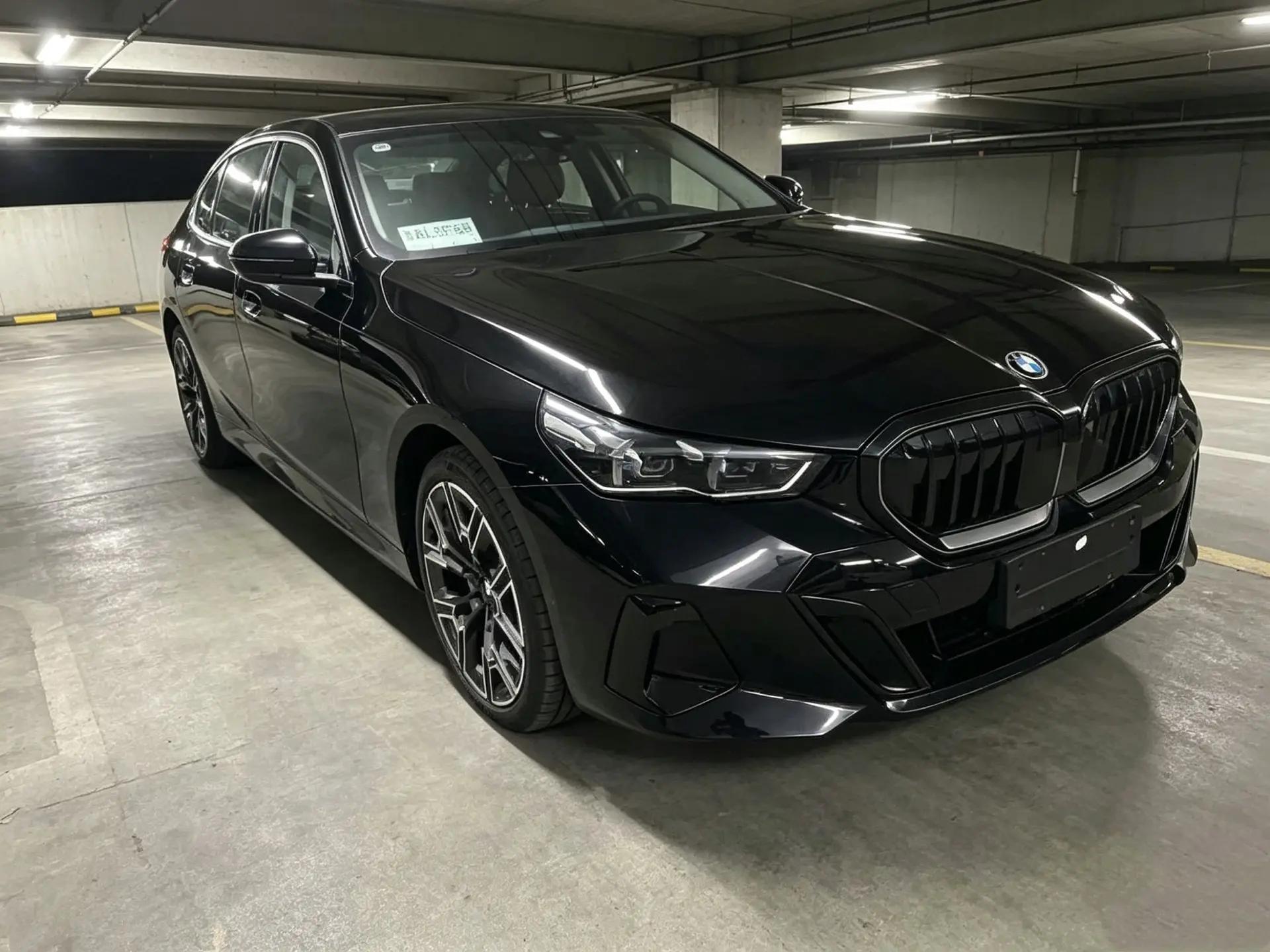 BMW 5 series 2026 530Li 48V 2.0T exclusive m sports suit automatic gear 2