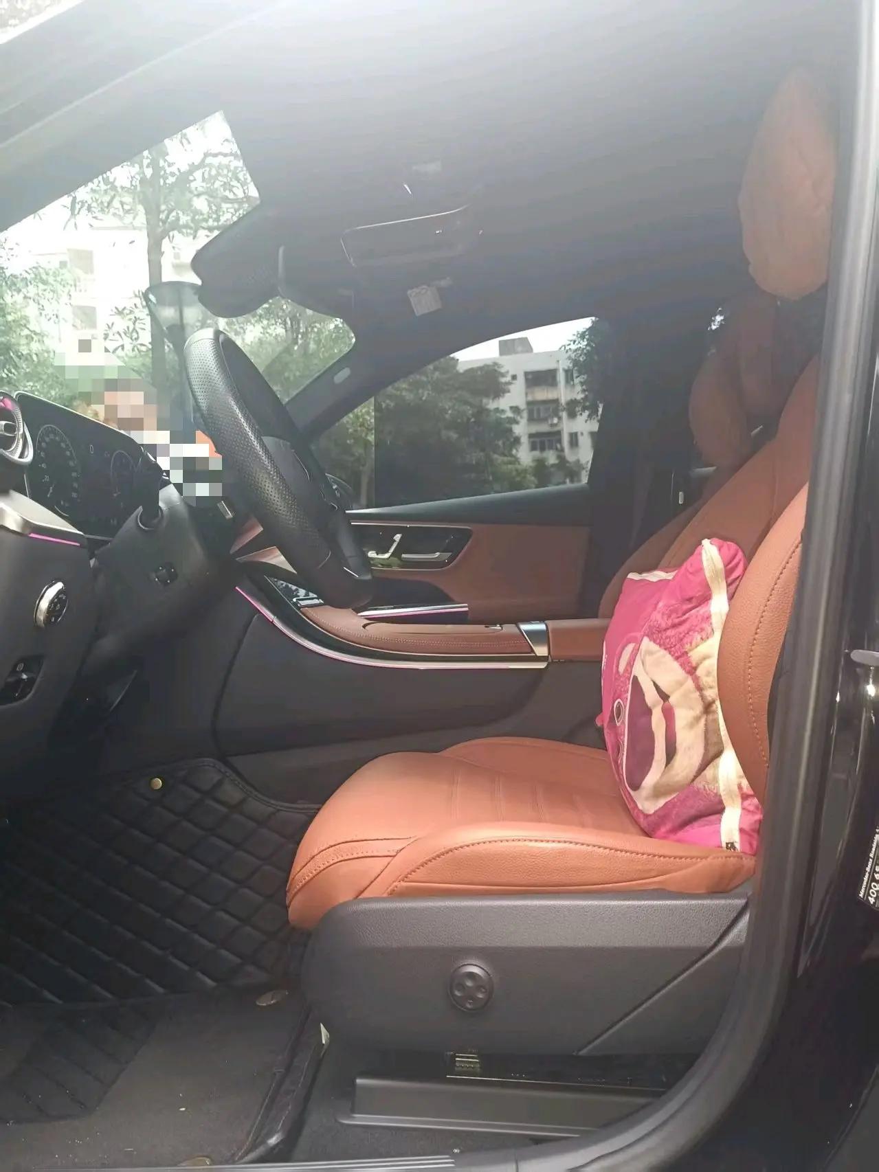 Mercedes Benz 2023 GLC 300 L 4MATIC 48V 2.0T Dynamic 7-Seater Automatic 3