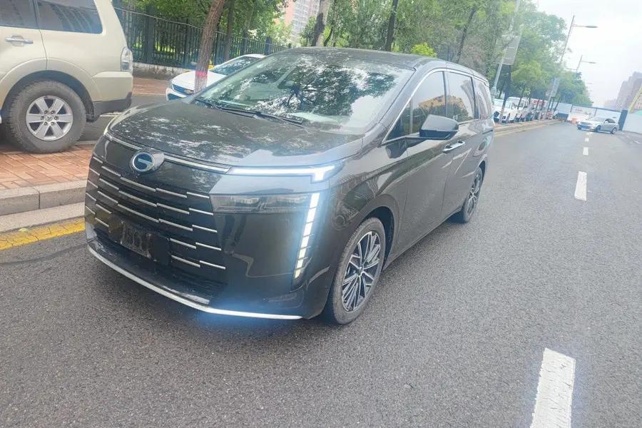 Open image lightbox: GAC Trumpchi 2024 E8 2.0 Glory Series Glory Edition Automatic