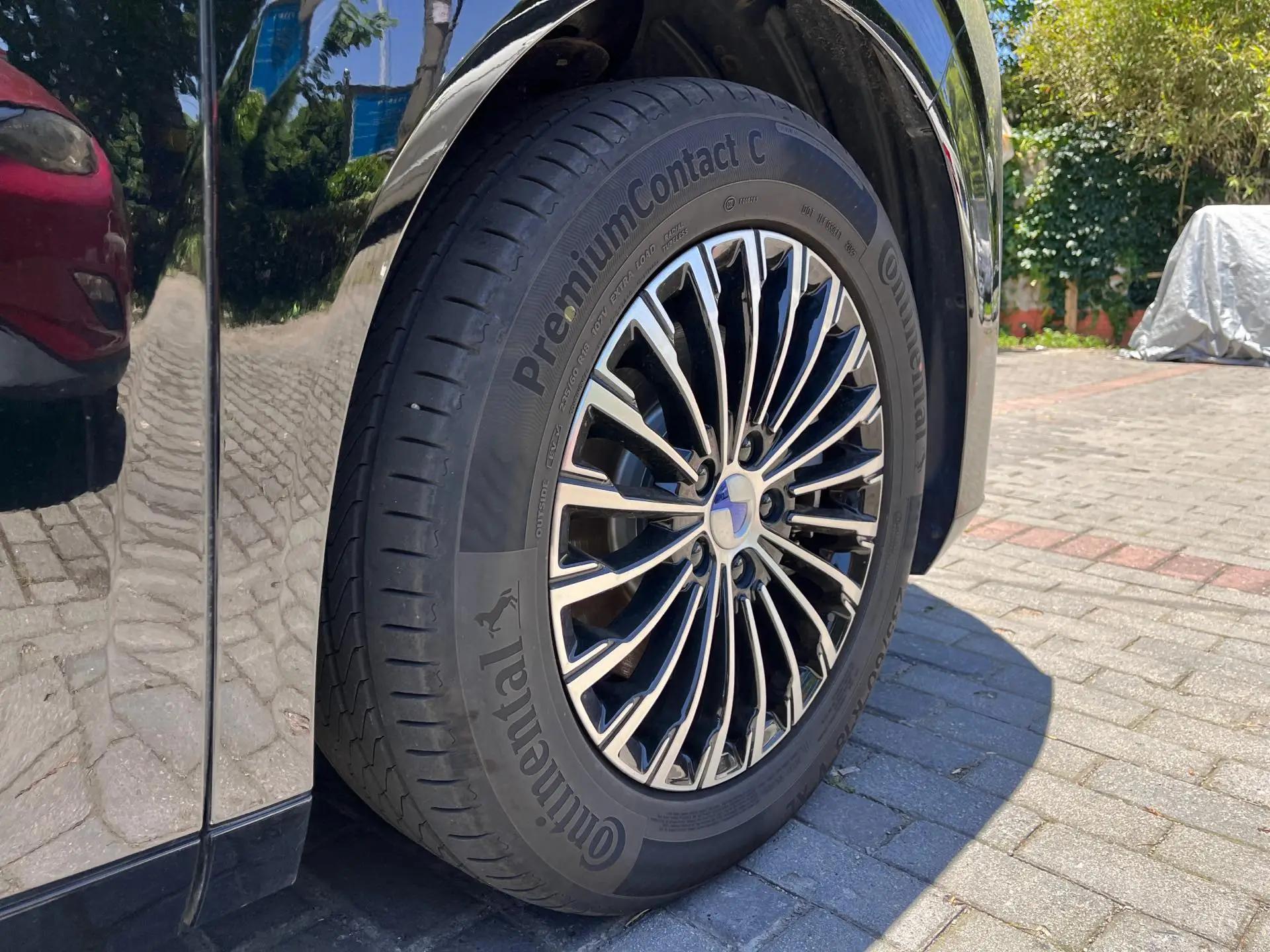 Denza D9 2024 DM-i 980 4-wheel drive distinguished model 13