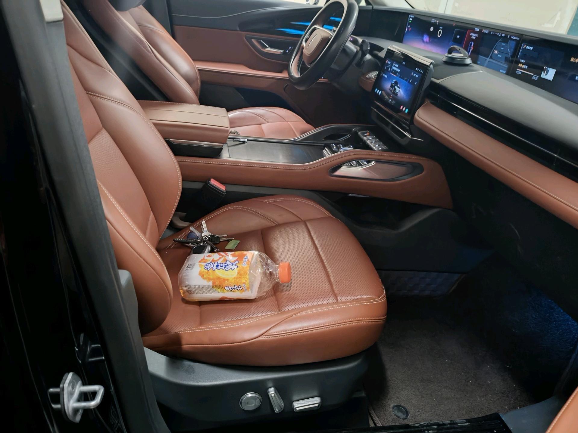 Voyager 2023 2.0T 4-wheel drive Zunyi Edition 5