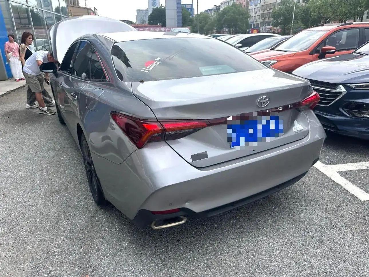 Asian Dragon 2019 2.0L XLE Premium Edition Country VI 4