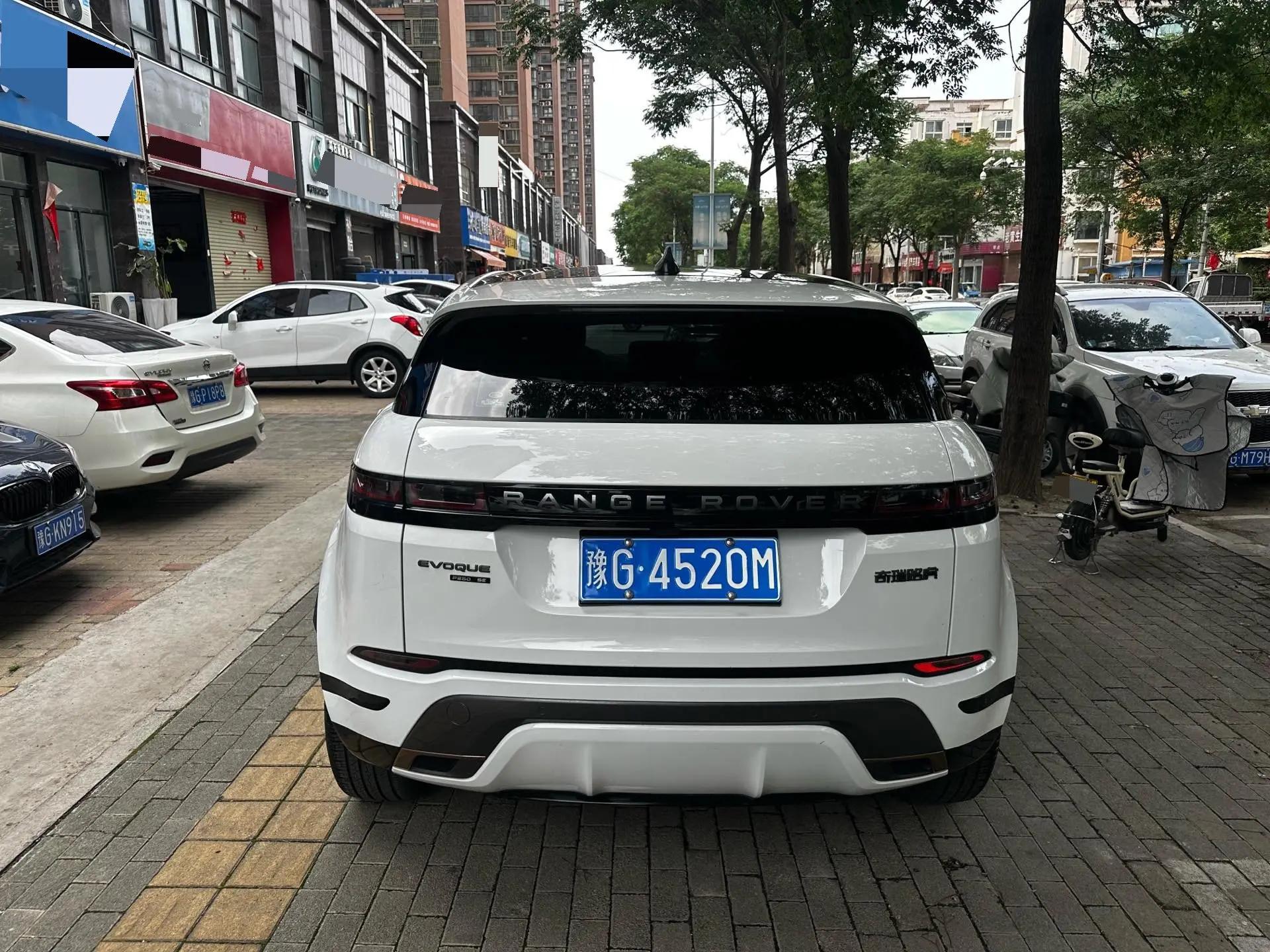 Range Rover Aurora 2020 249PS R-DYNAMIC SE Sports Technology Edition 4