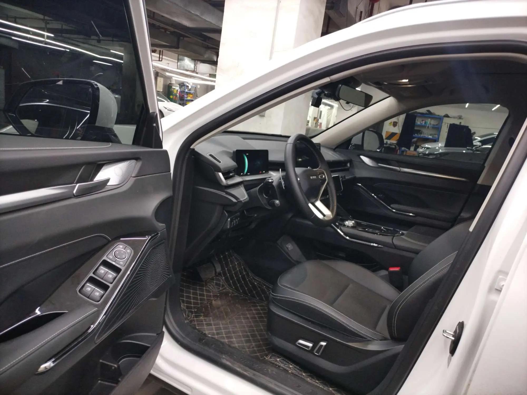 Haval 2024 H6 1.5T Two-Wheel Drive Classic Edition Automatic 4