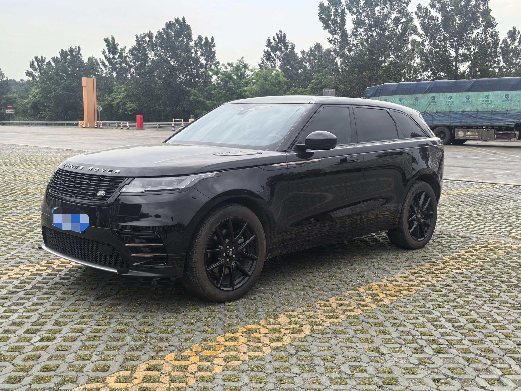 Range Rover Star Vein 2023 250PS Gel Black Collector's Edition