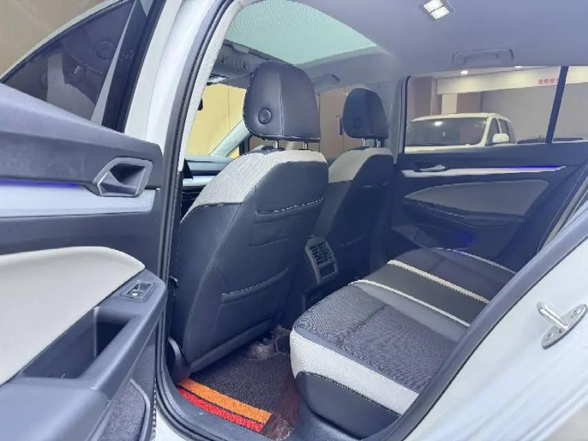 Volkswagen 2023 Golf 8 PRO 1.4TSI 280TSI (facelift) automatic 8