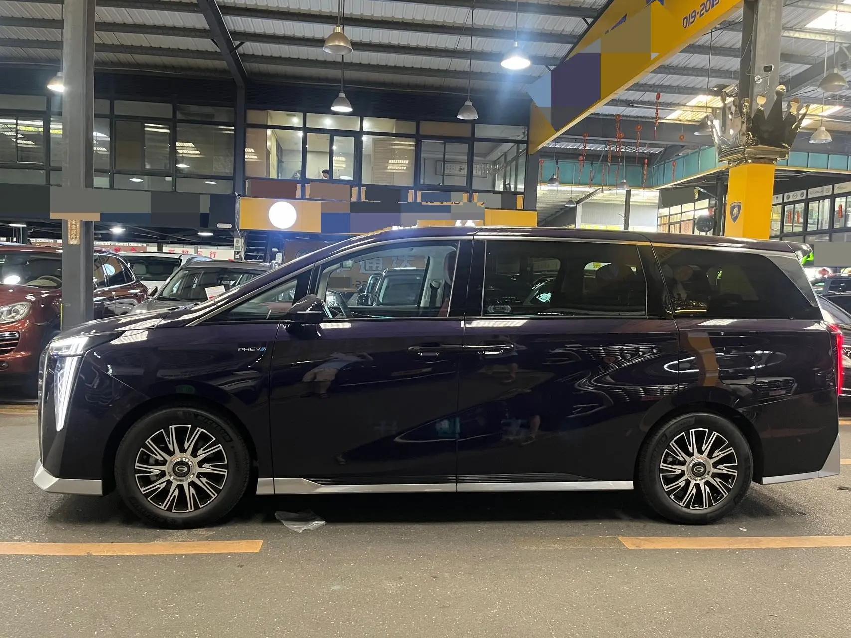 Chuanqi M8 New Energy 2024 2.0TM Plug-in Hybrid Basic Model 2