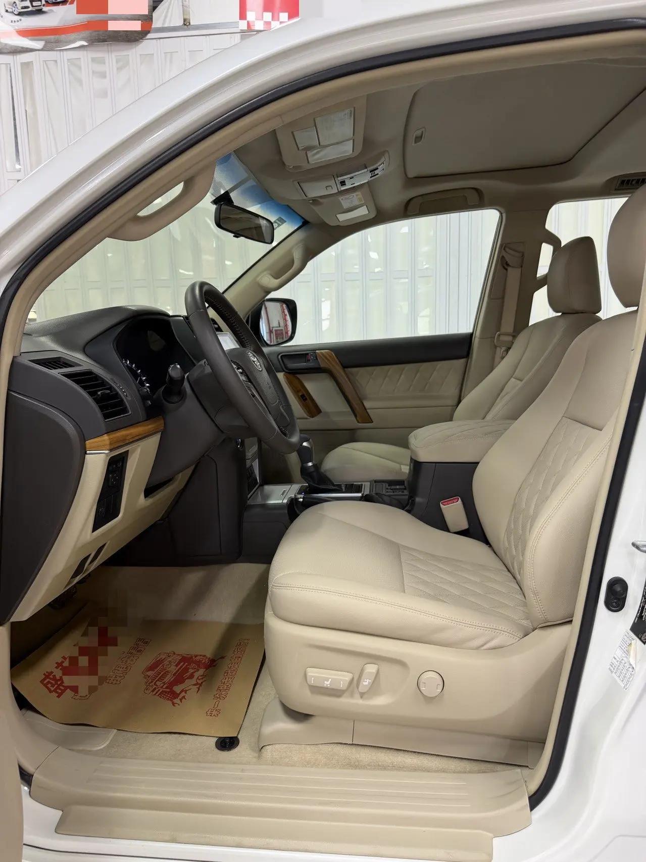 Prado (Imported) 2014 2.7L Automatic Standard Edition 6