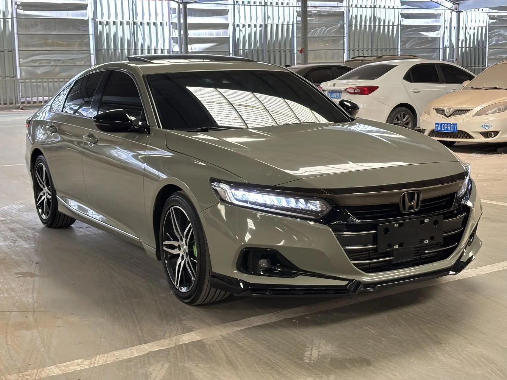 Accord 2022 260TURBO Magic Night Premium Edition 3