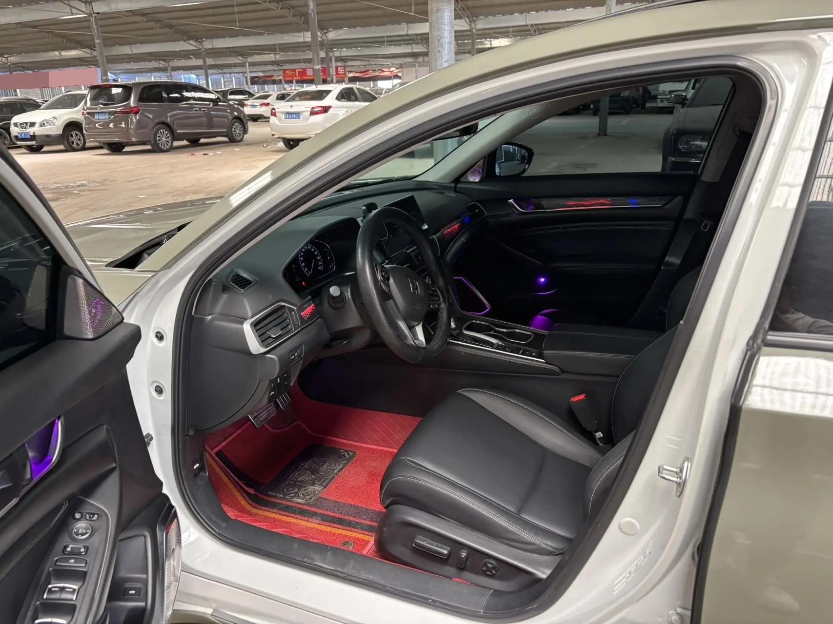 Accord 2022 260TURBO Magic Night Premium Edition 6