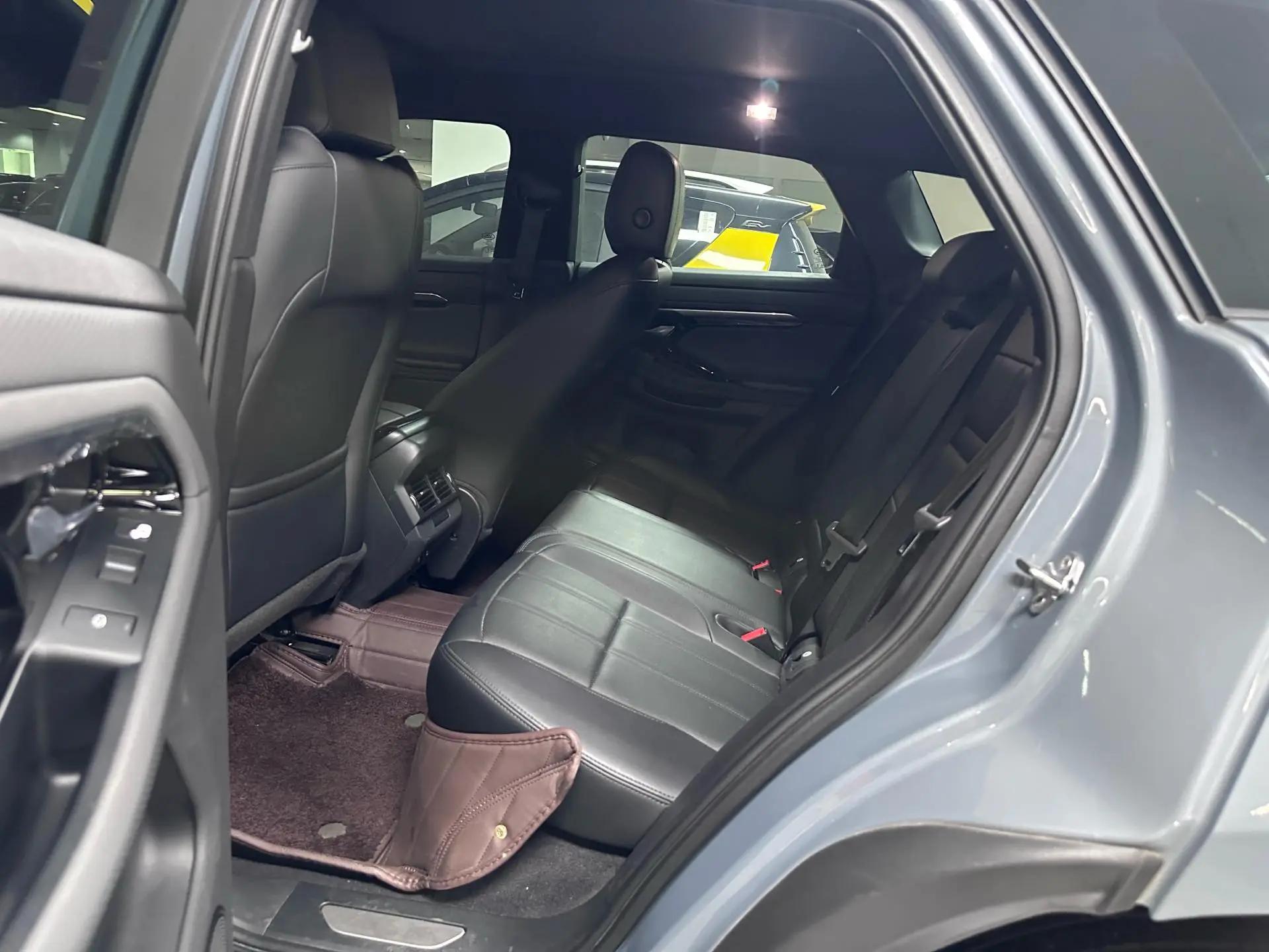 Range Rover Aurora 2020 249PS R-DYNAMIC S Obsidian Black Sports Edition 3