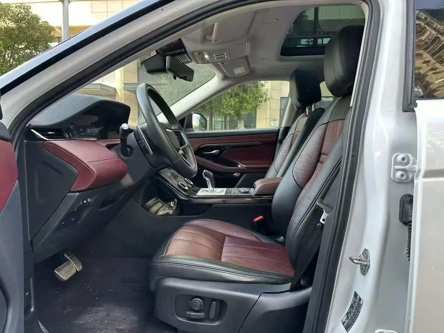 Range Rover Aurora 2023 Aurora L 249PS Luxury Edition 3