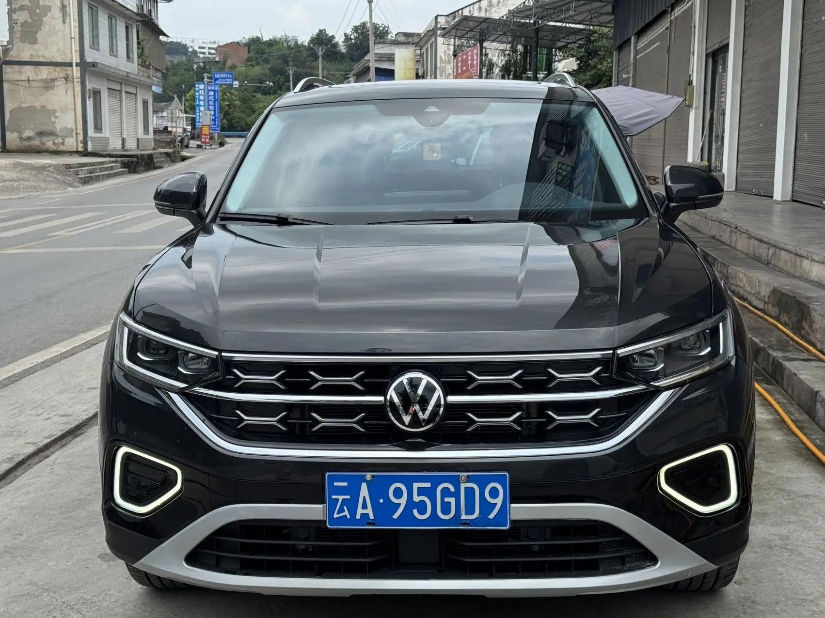 Volkswagen 2024 Tharu 1.5TSI 300TSI Front-Wheel Drive Luxury Plus Advanced Edition Automatic 2