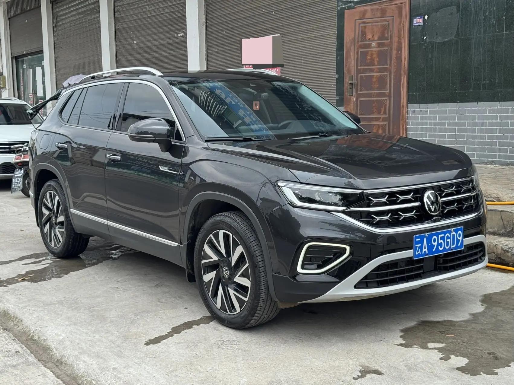 Volkswagen 2024 Tharu 1.5TSI 300TSI Front-Wheel Drive Luxury Plus Advanced Edition Automatic 3