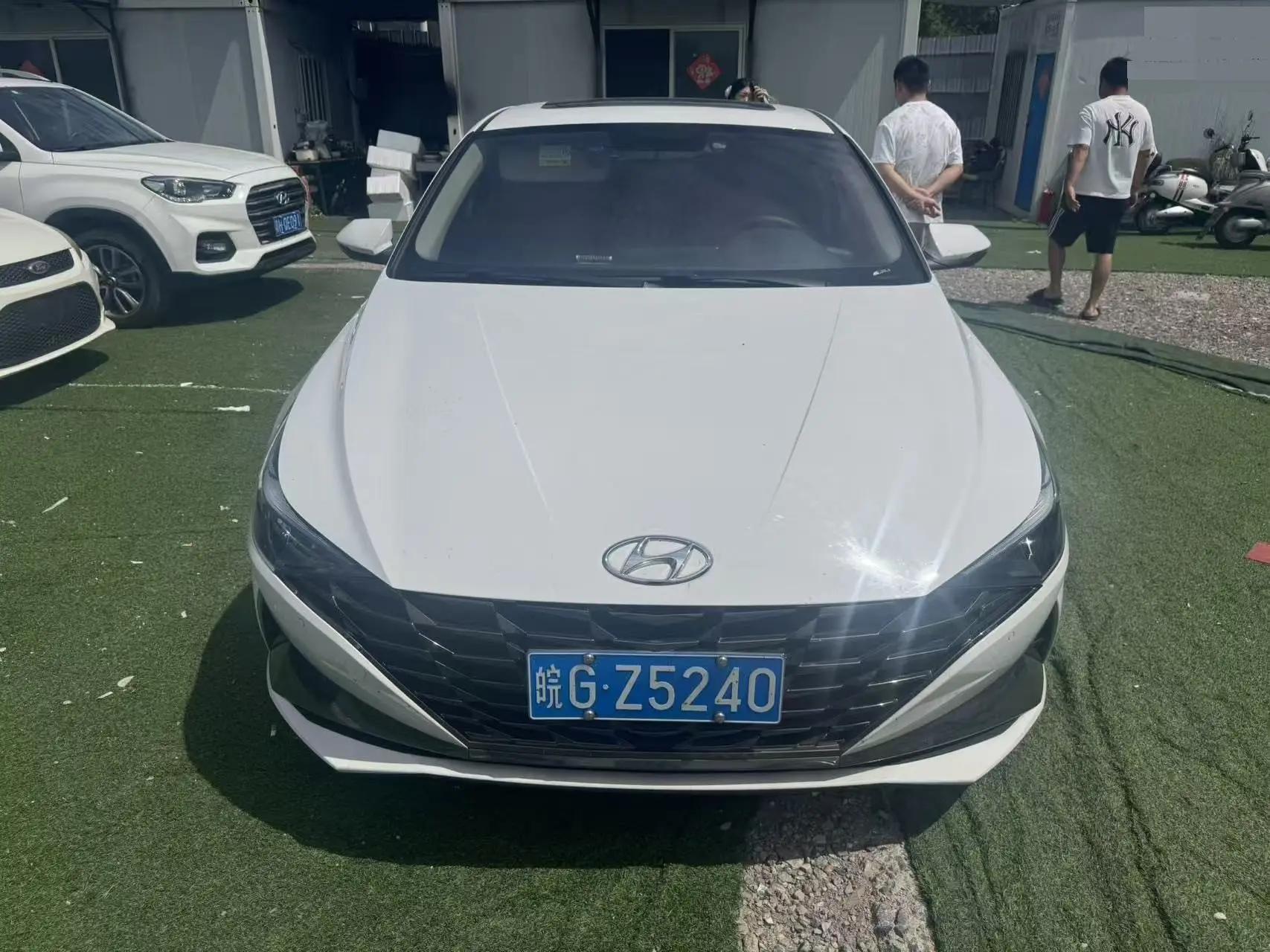 Elantra 2022 1.5L CVT GLX Elite Edition 3
