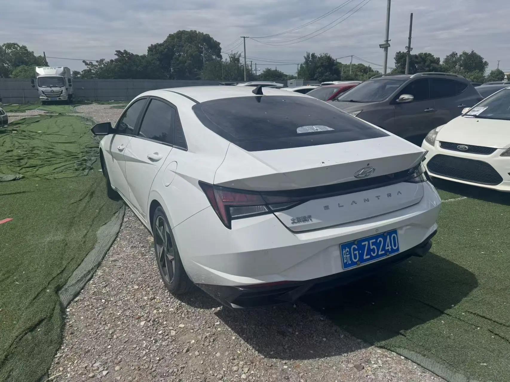 Elantra 2022 1.5L CVT GLX Elite Edition 7