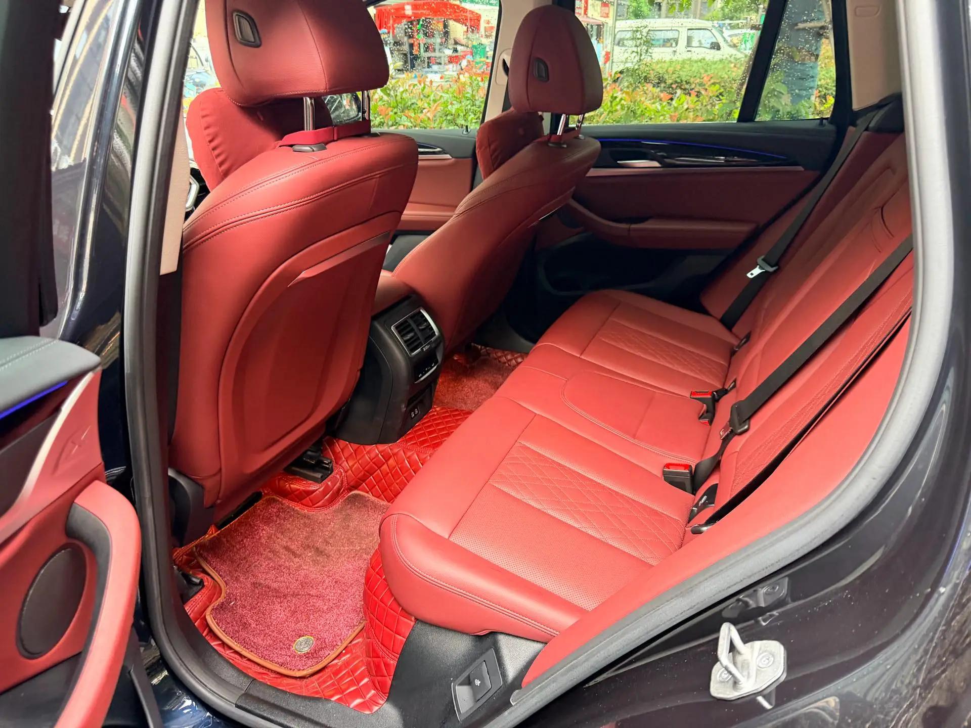 BMW X3 2022 xDrive25i M sports suit 2