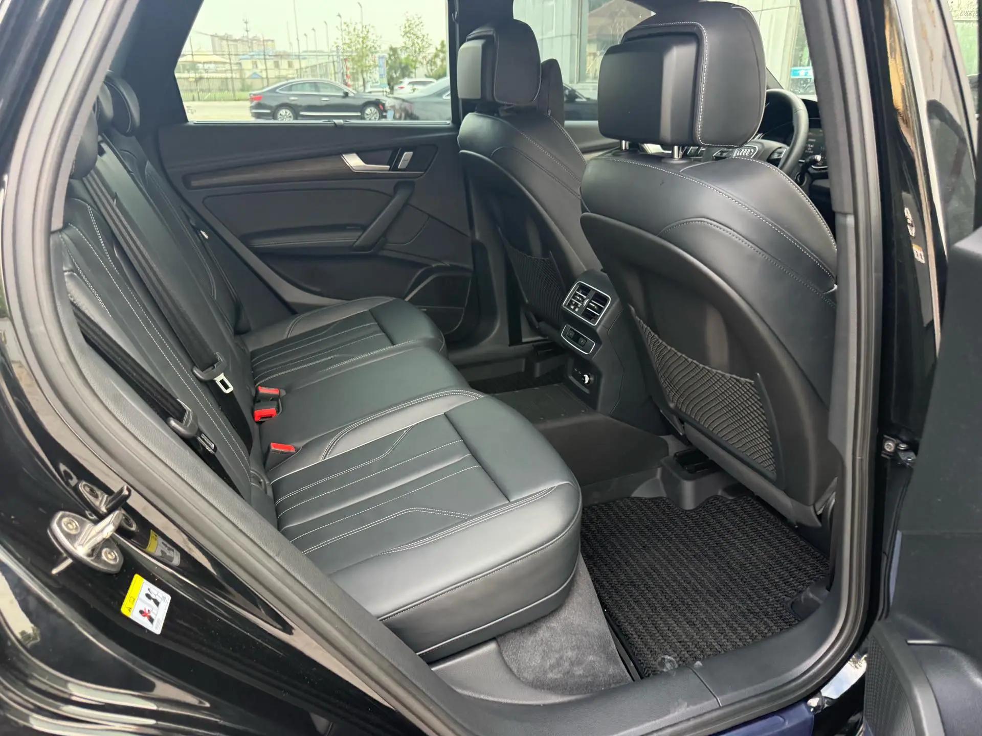 Audi 2025 Q5L 2.0TFSI 45TFSI 45th Anniversary Collection Edition Quattro Selected Dynamic Automatic 8