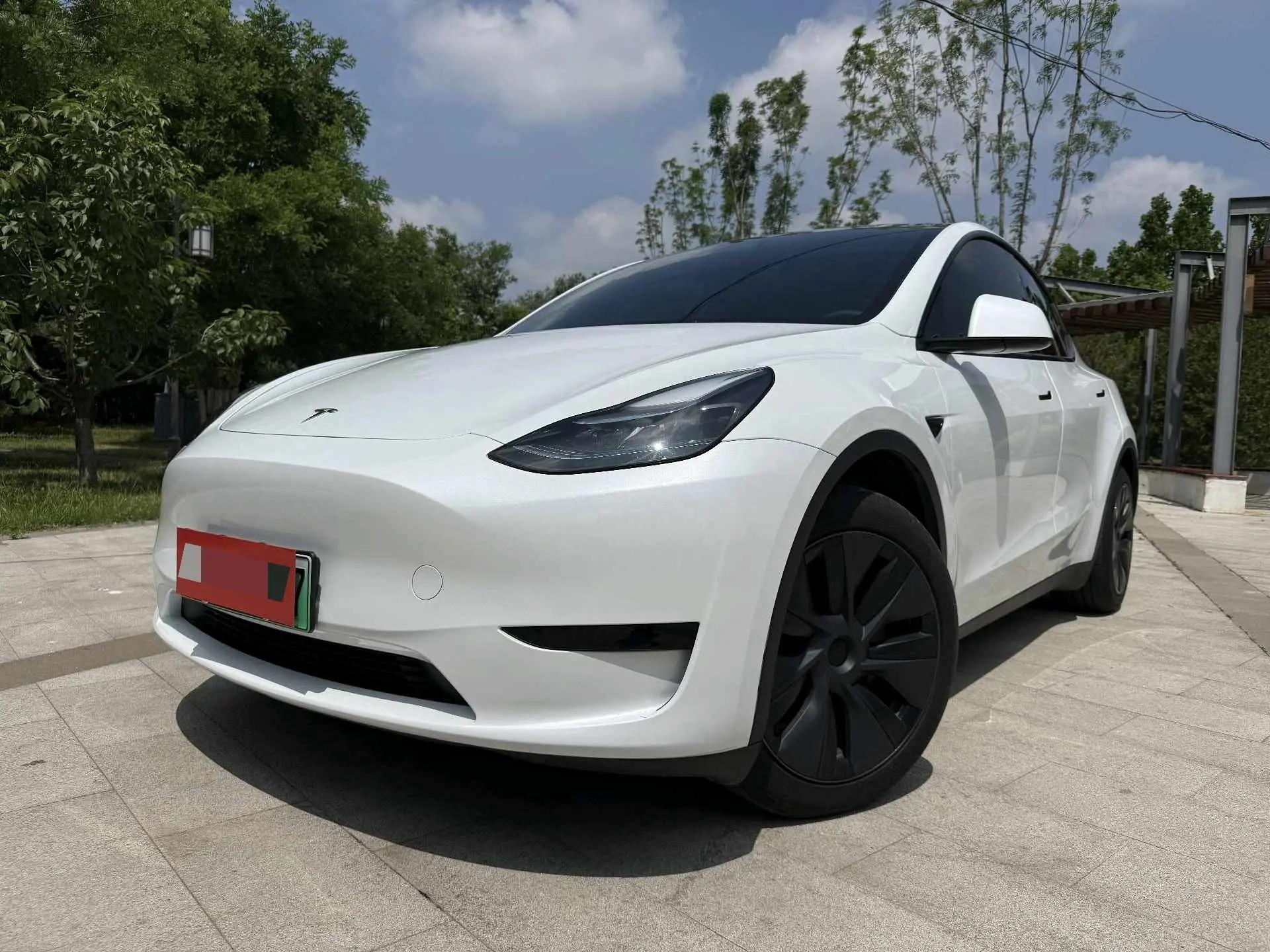 Model Y 2024 rear-wheel drive version