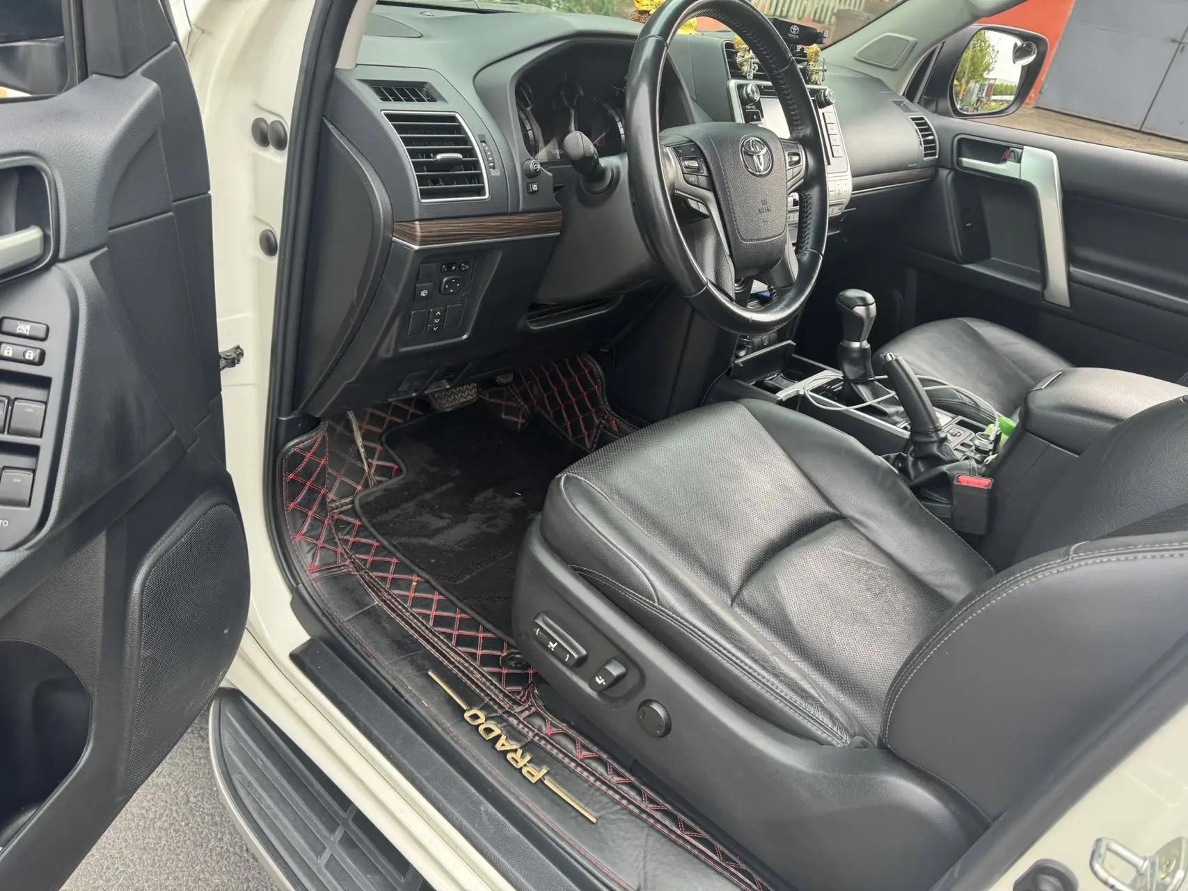 2019 Prado 3.5L Automatic TX-L Prestige Edition with Rear-Swing Spare Tire 2