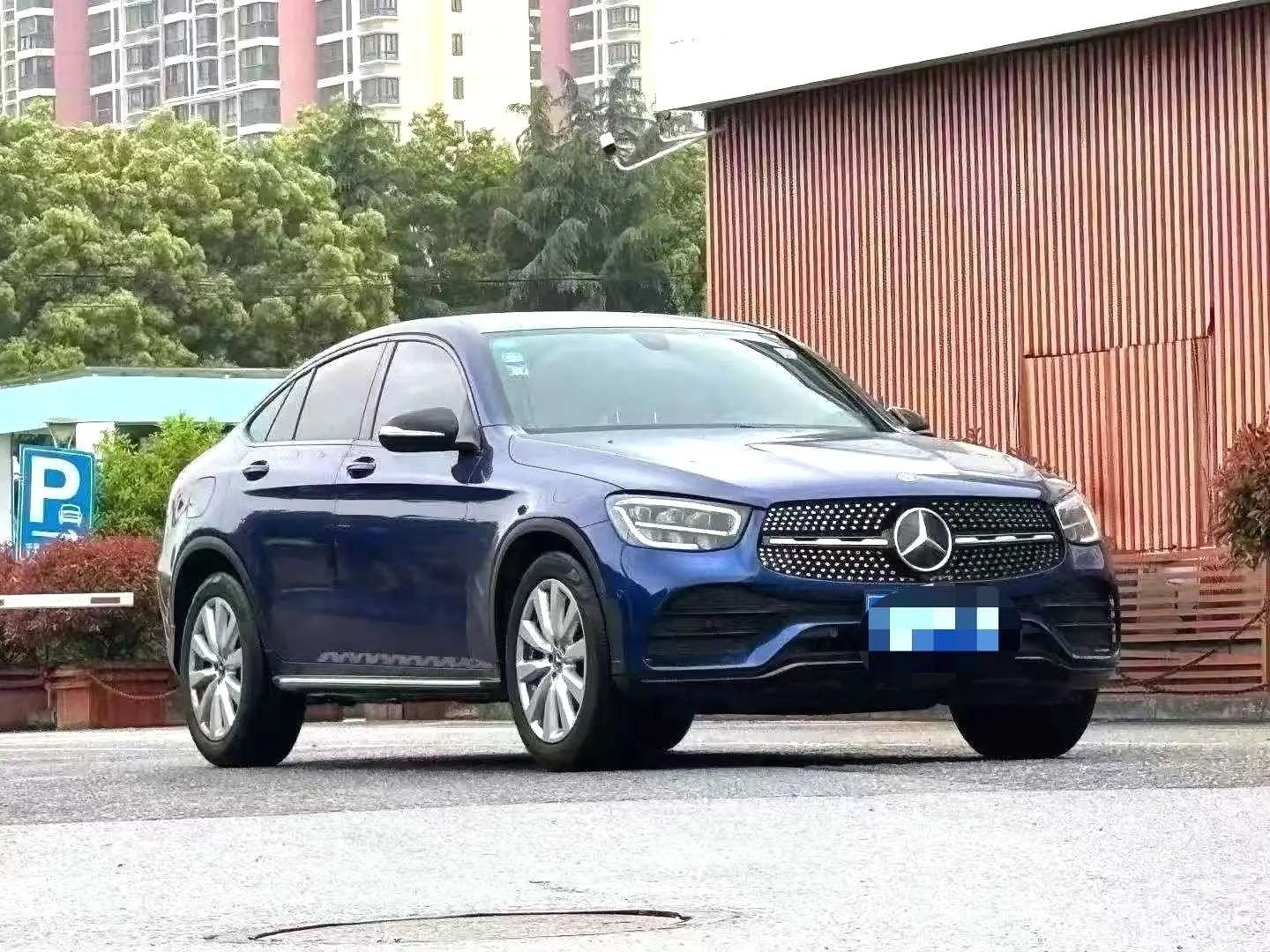 Mercedes Benz GLC Coupe 2021 GLC 260 4MATIC Coupe SUV 3