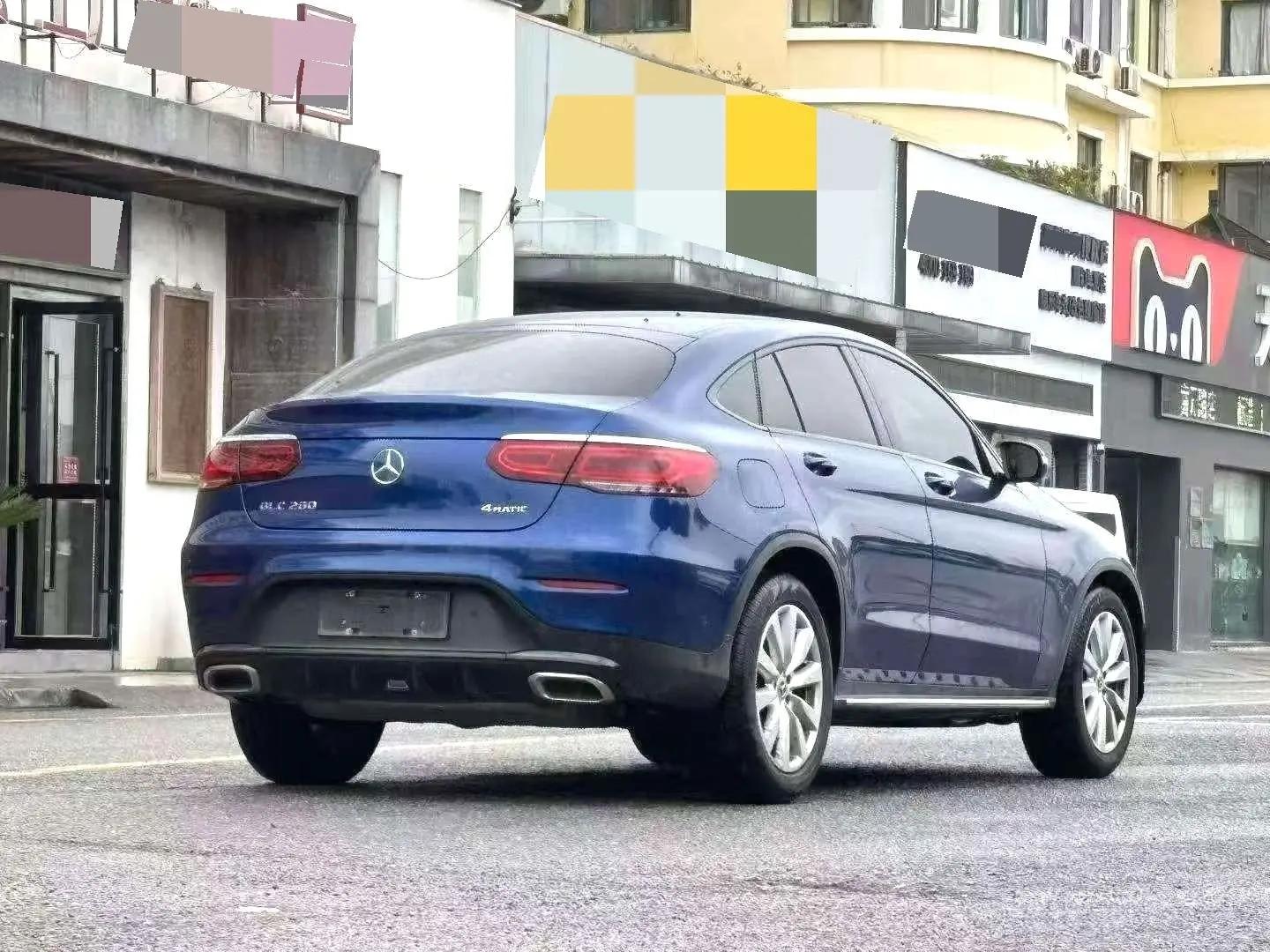 Mercedes Benz GLC Coupe 2021 GLC 260 4MATIC Coupe SUV 5