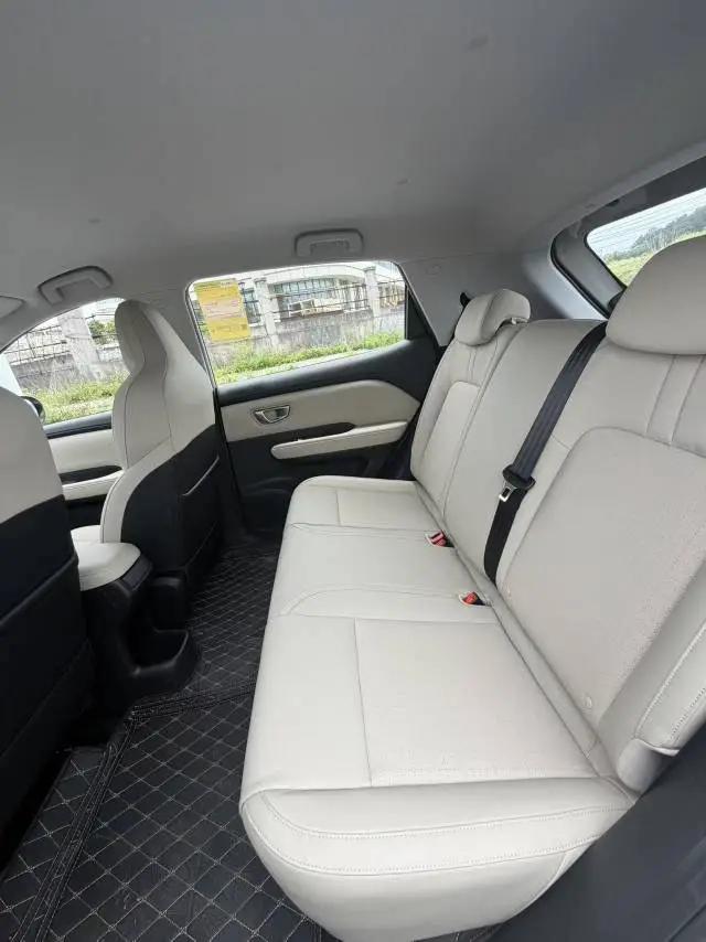 WuLing 2024 Plantronics PLUS 401km Five-seat Edition Automatic Gear 8
