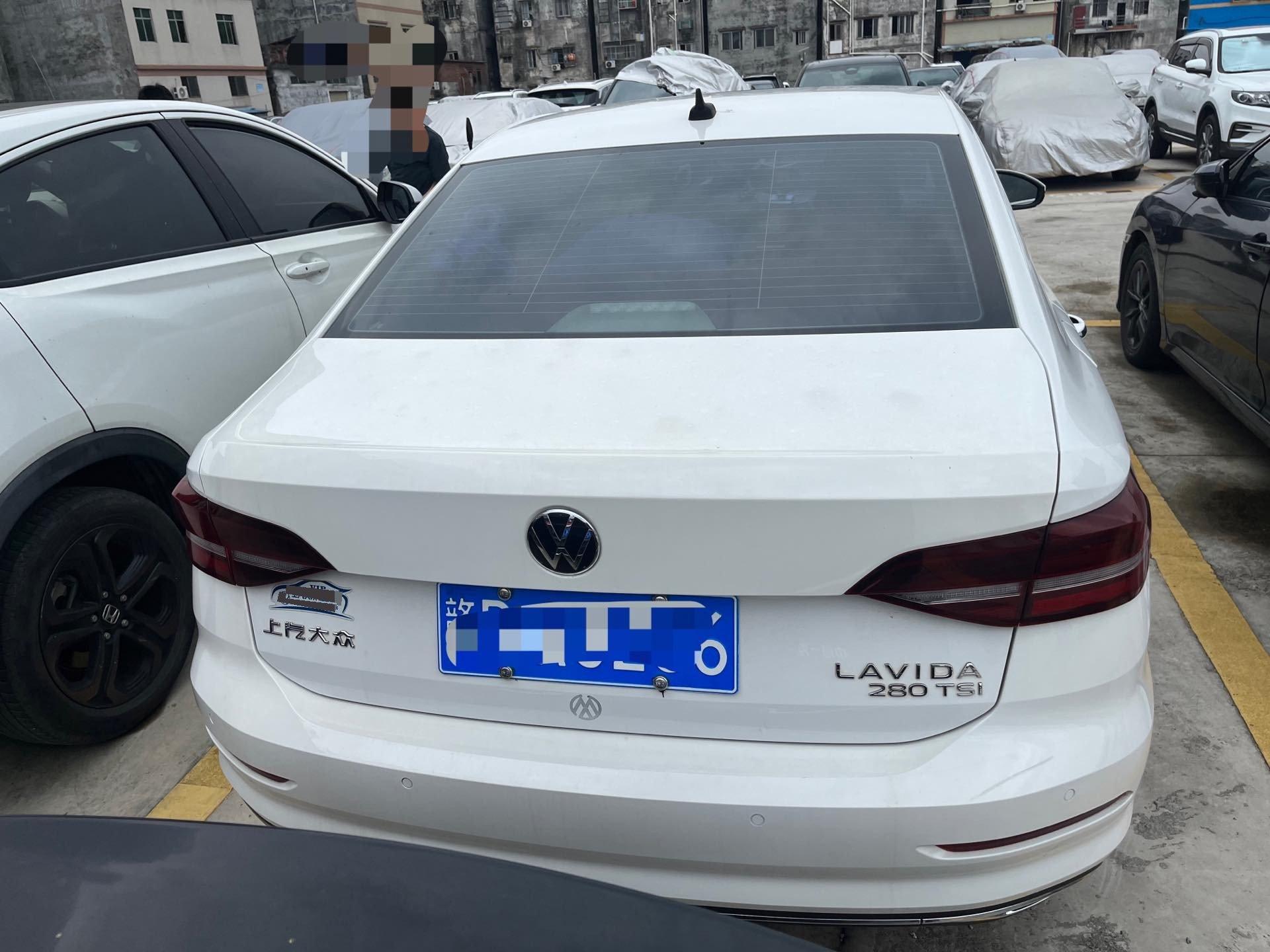 Lavida 2021 280TSI DSG Deluxe Edition 6