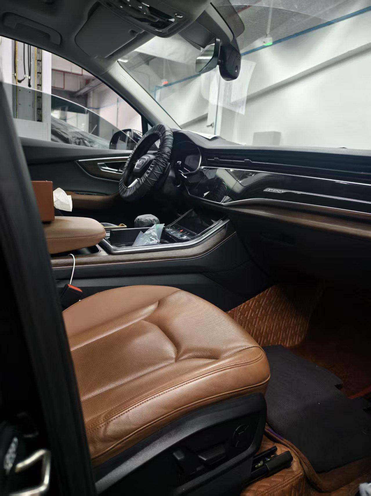 Audi Q7 2021 55 TFSI quattro S line Sport 4