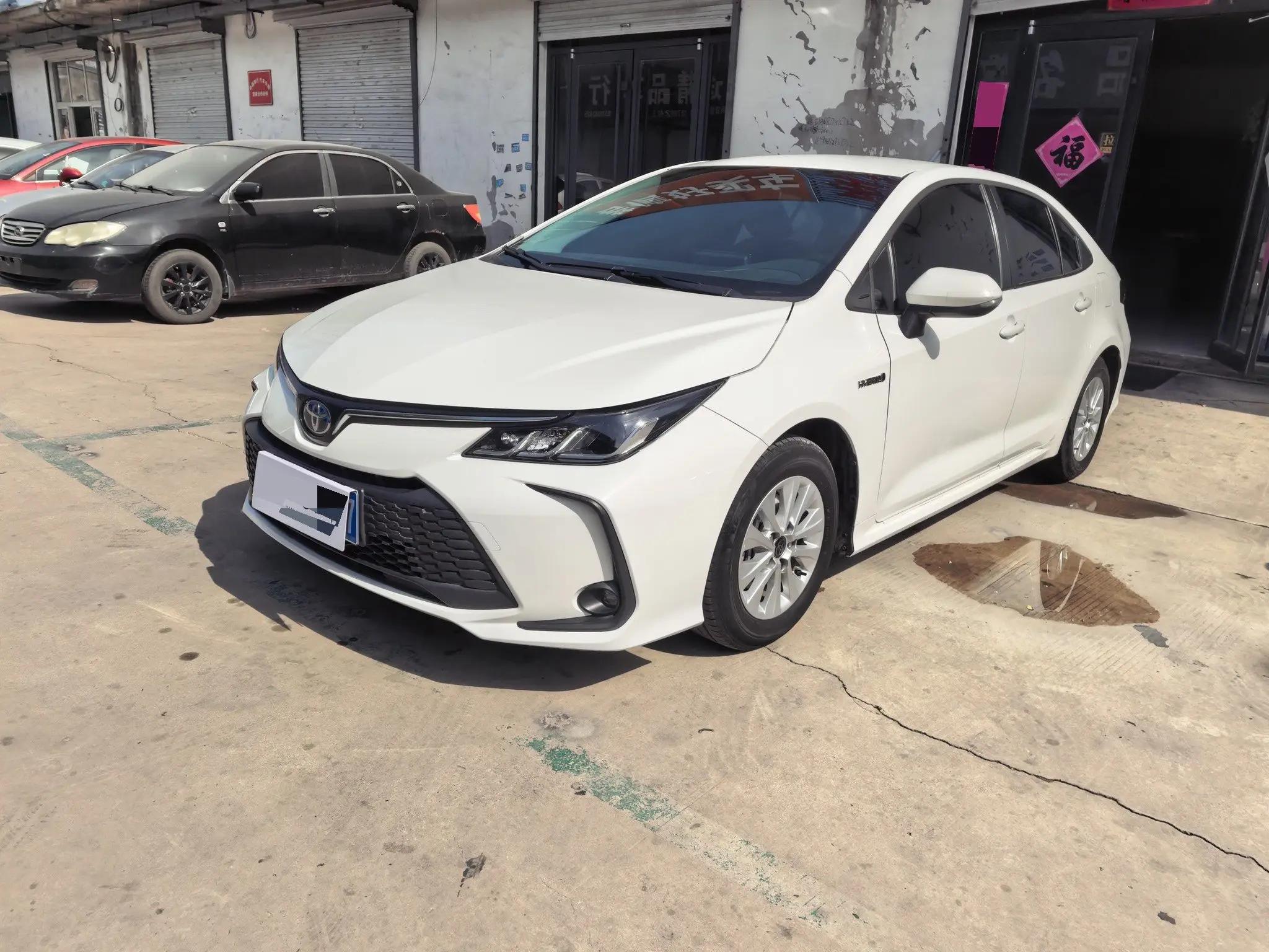 Toyota 2023 Corolla Dual Engine 1.8 CVT Smart Electric Hybrid Elite Edition Automatic