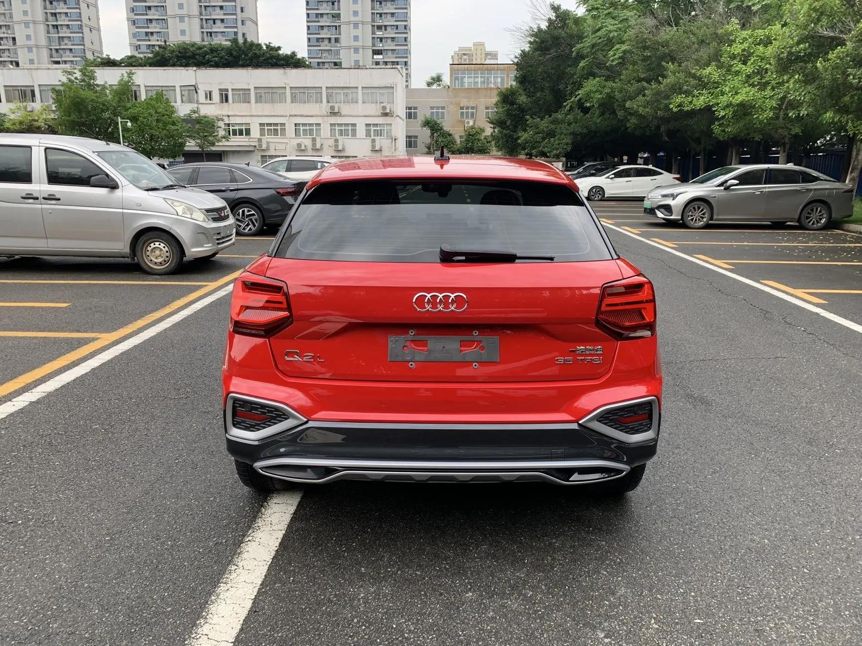 Audi Q2L 2022 35 TFSI Fashion Dynamic 8