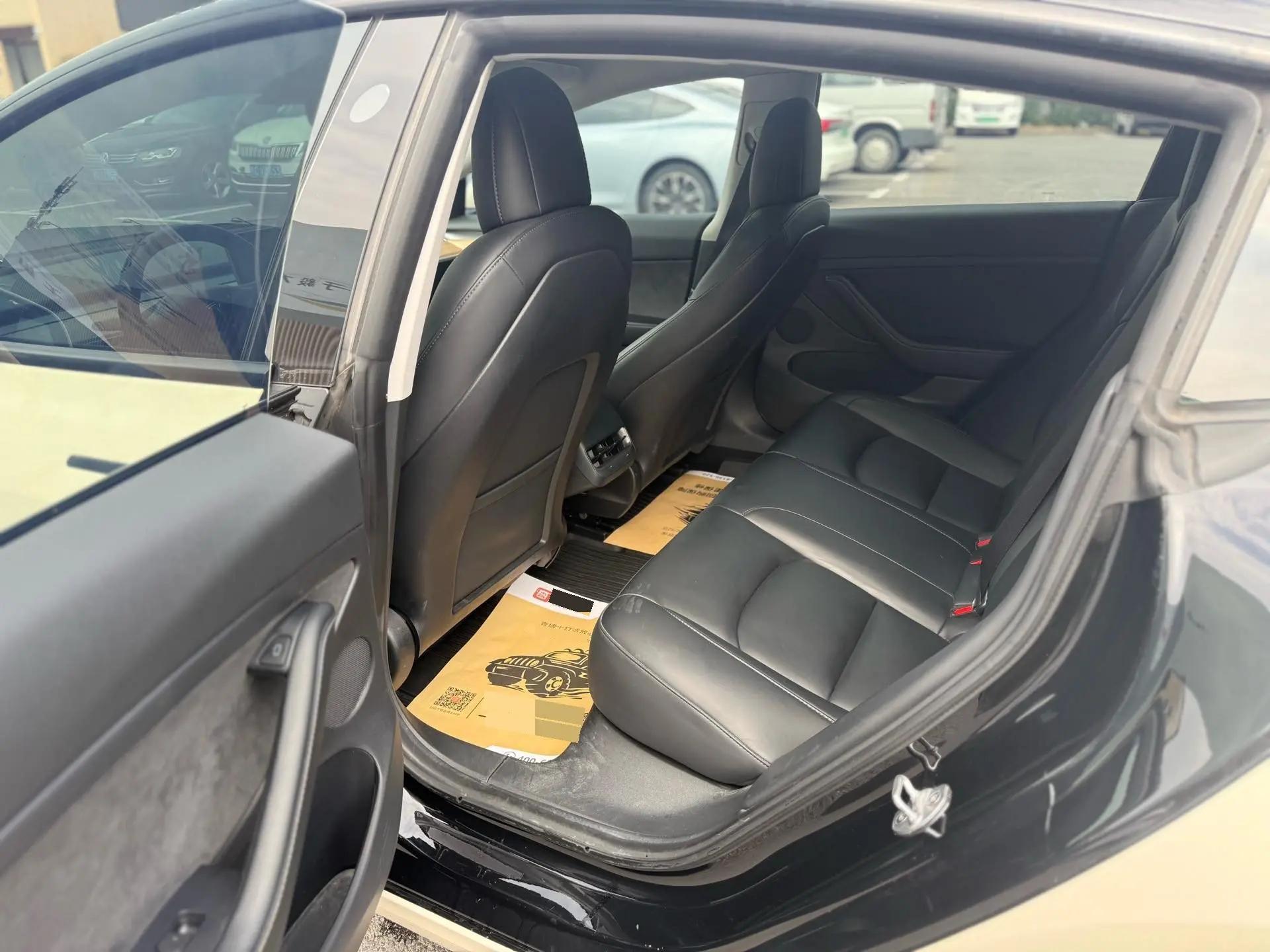 Model 3 2022 rear-wheel drive version 5