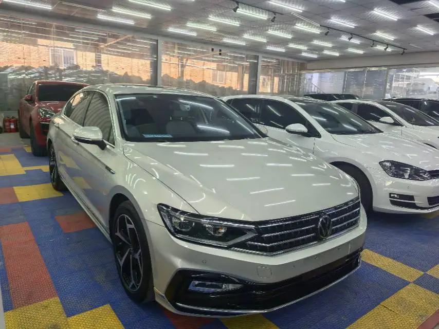 Magotan 2022 330TSI DSG Basic 2