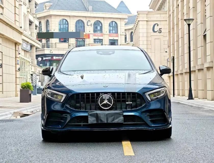 Mercedes Benz Class A AMG 2019 AMG A 35 L 4MATIC Special Edition 2