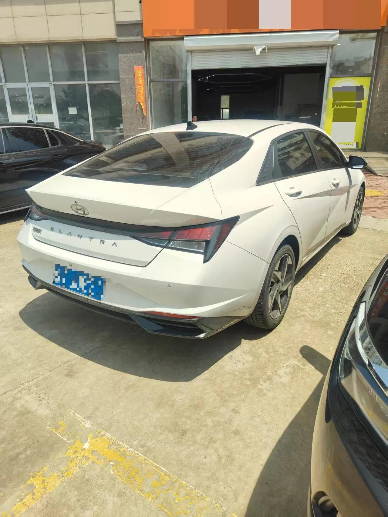 Elantra 2022 240TGDi DCT GLX Elite Edition 5