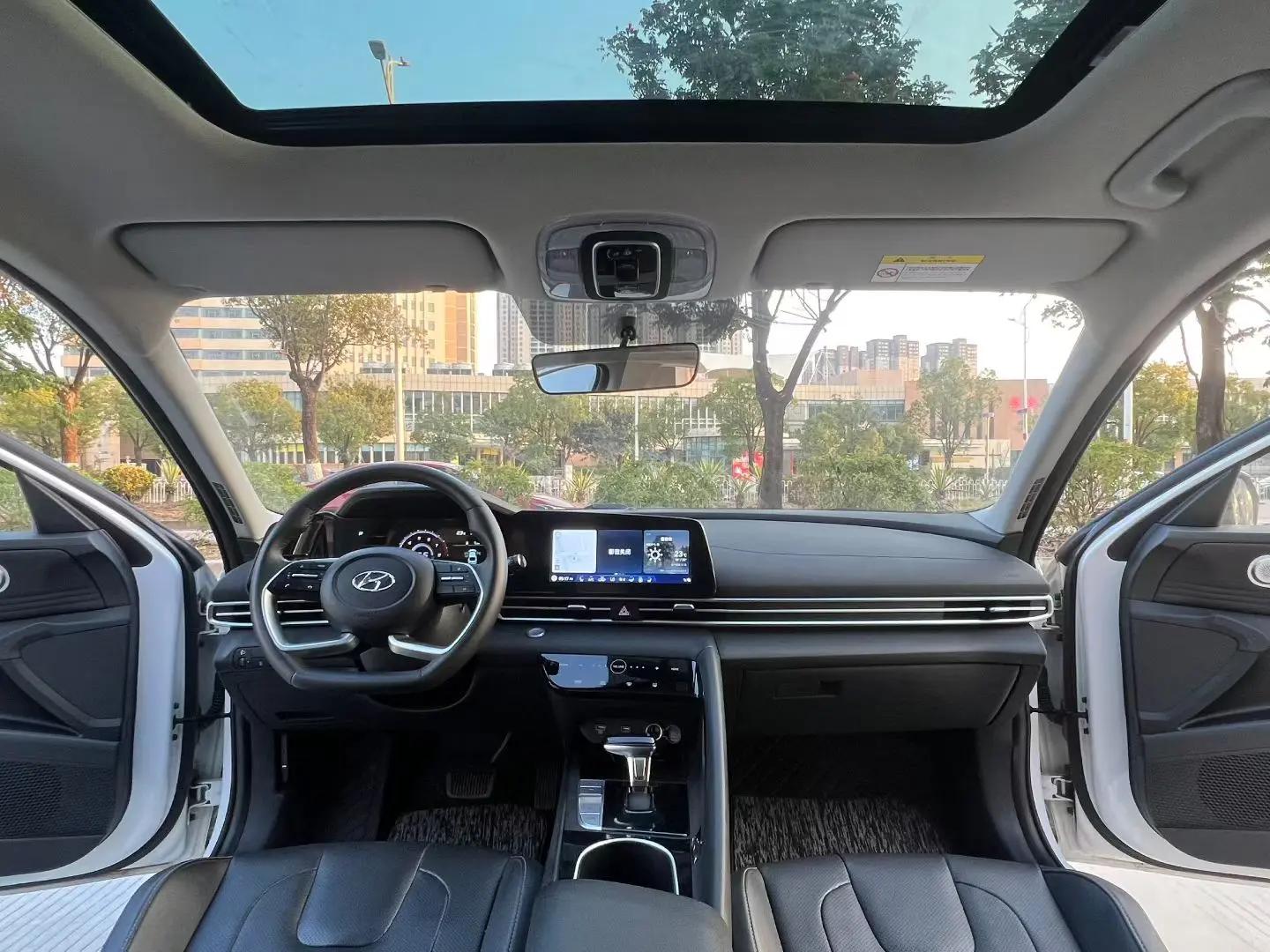 Elantra 2022 1.5L CVT GLX Elite Edition 5