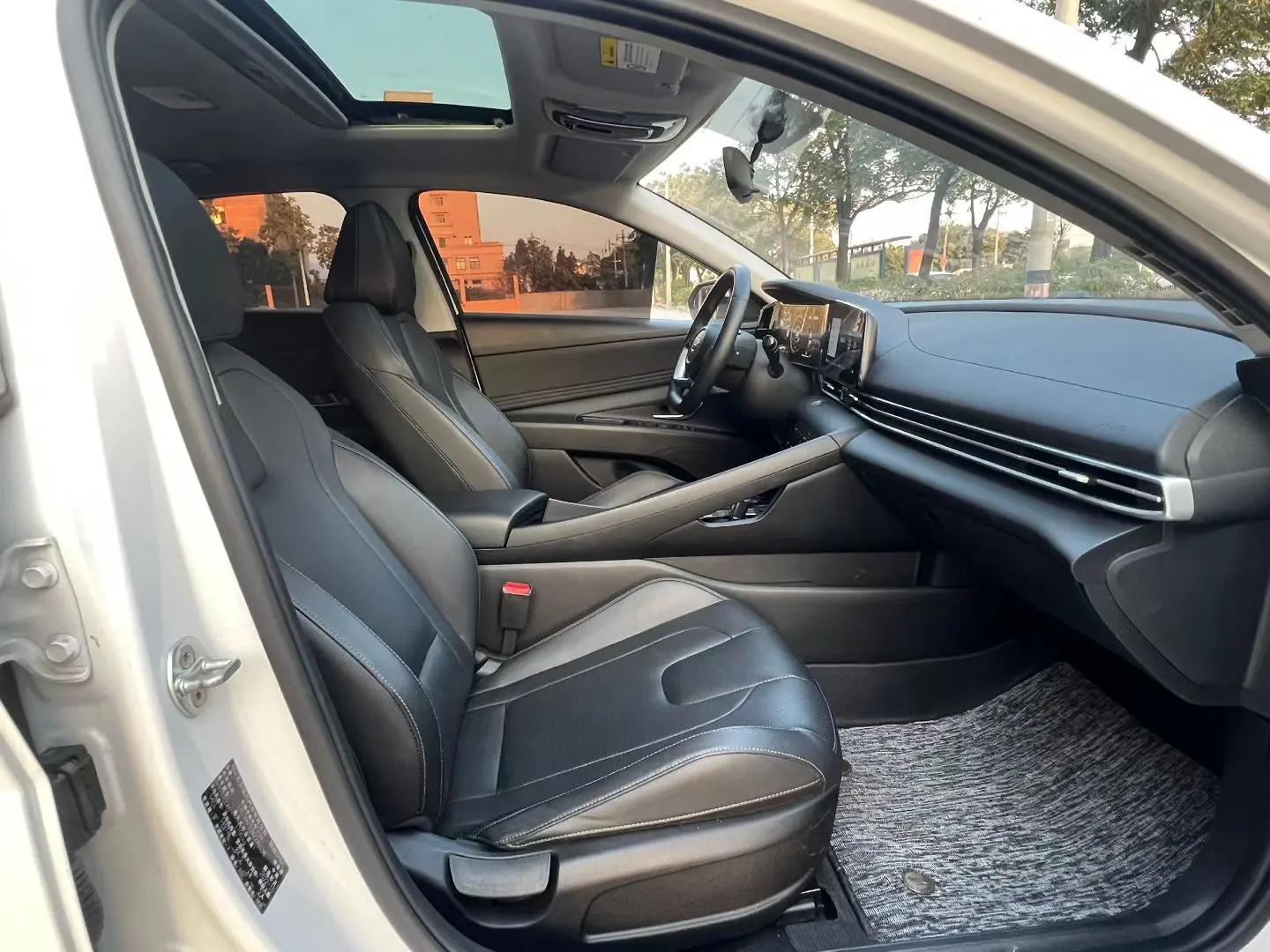 Elantra 2022 1.5L CVT GLX Elite Edition 6