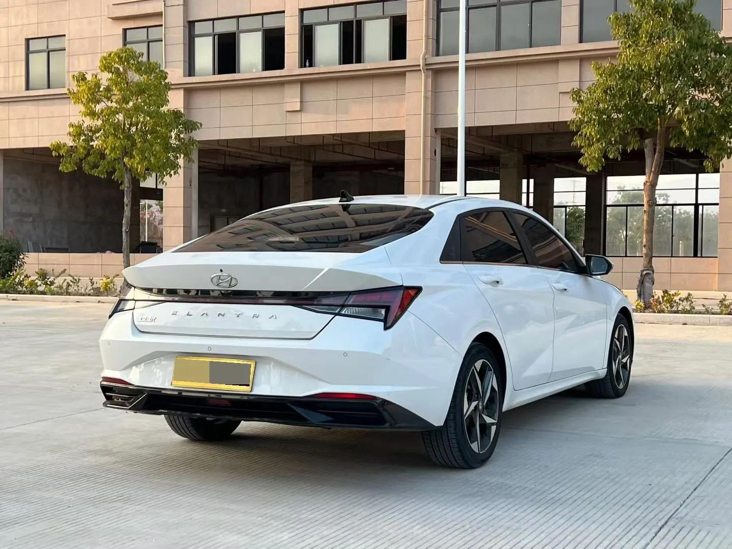 Elantra 2022 1.5L CVT GLX Elite Edition 7